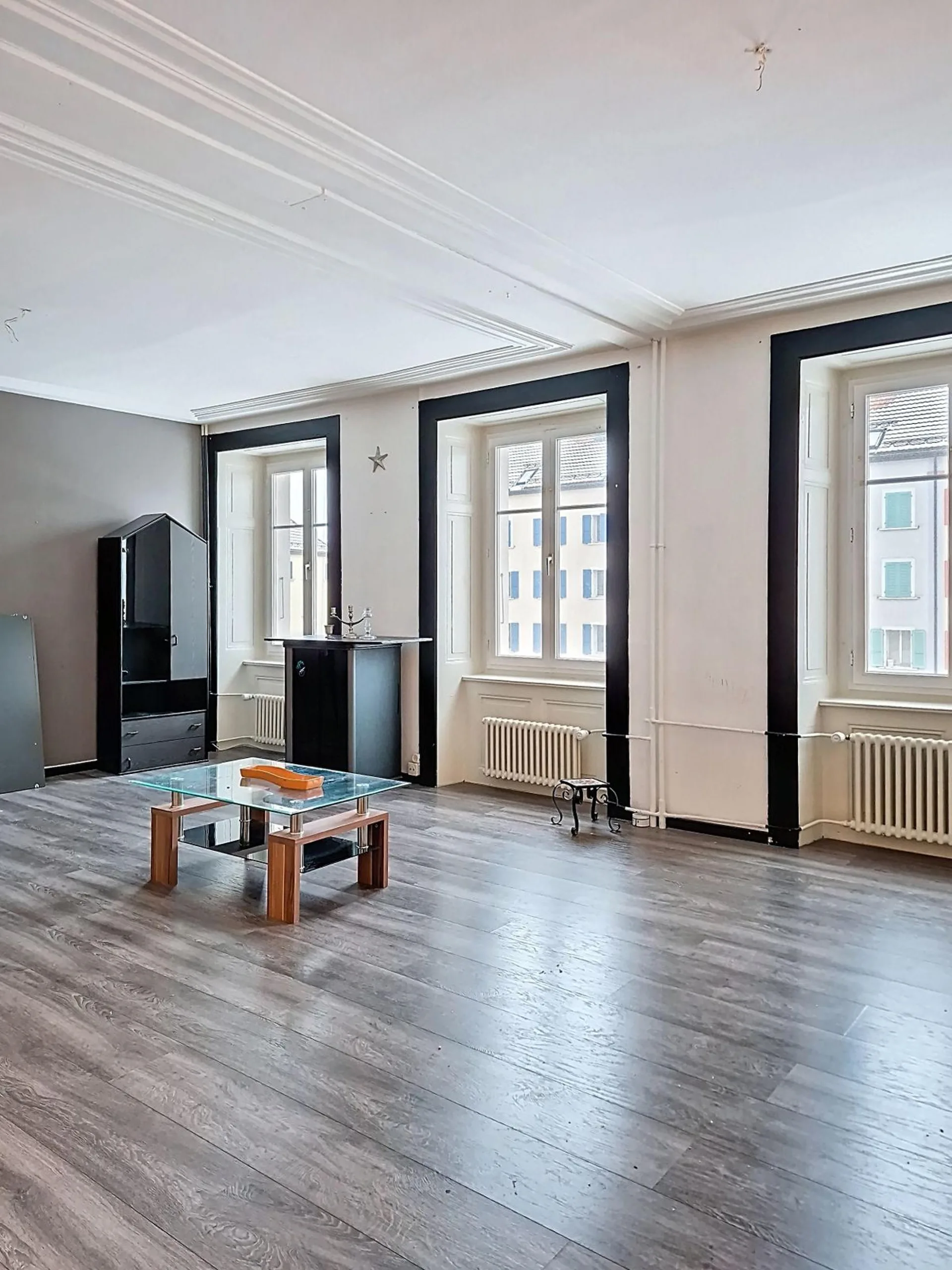 Appartement spacieux - lumineux - 4,5 pièces - au centre de La Chaux-de-Fonds