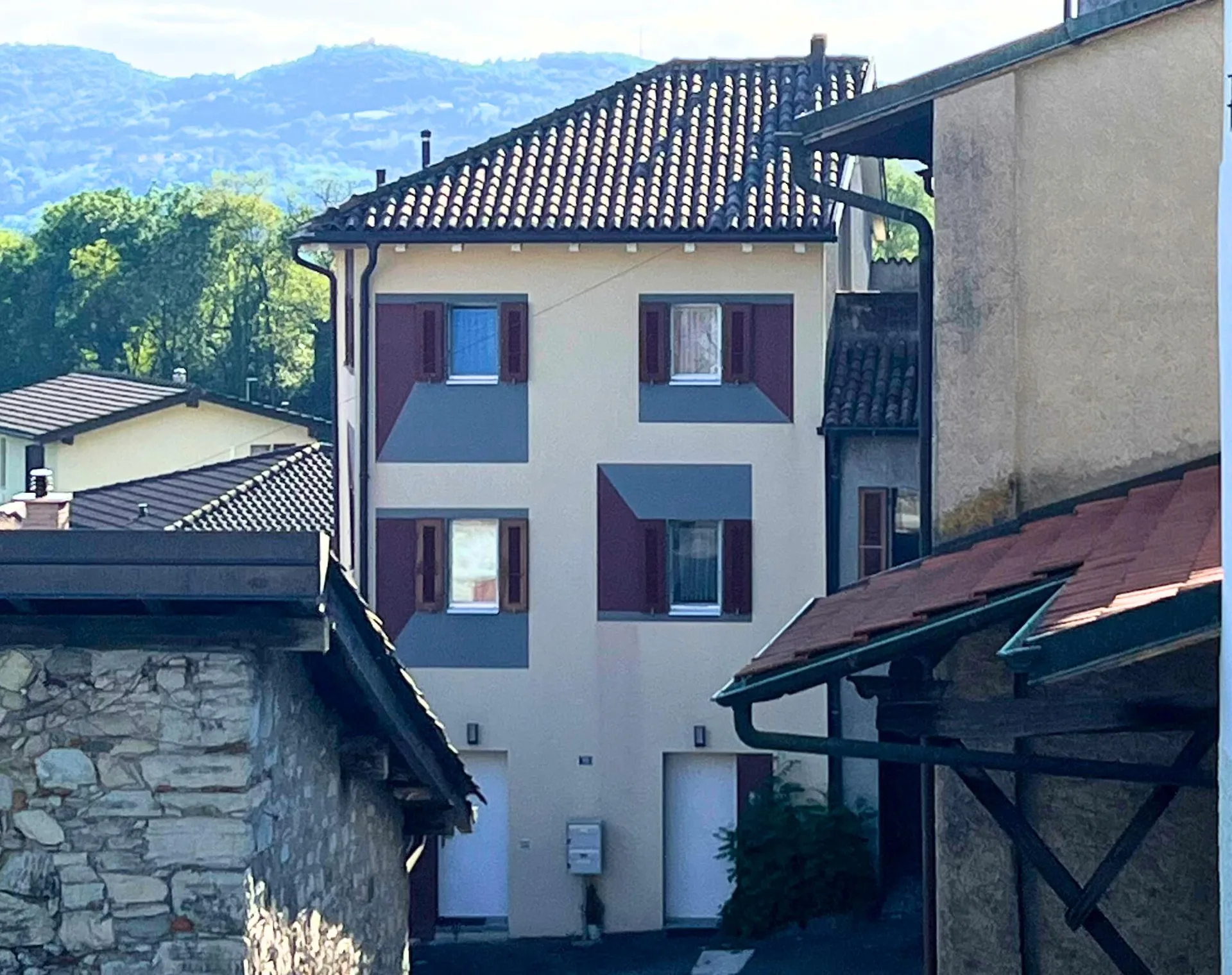 CHARMOSA CASA NELLO STORICO NUCLEO DI "FONTANELLA"