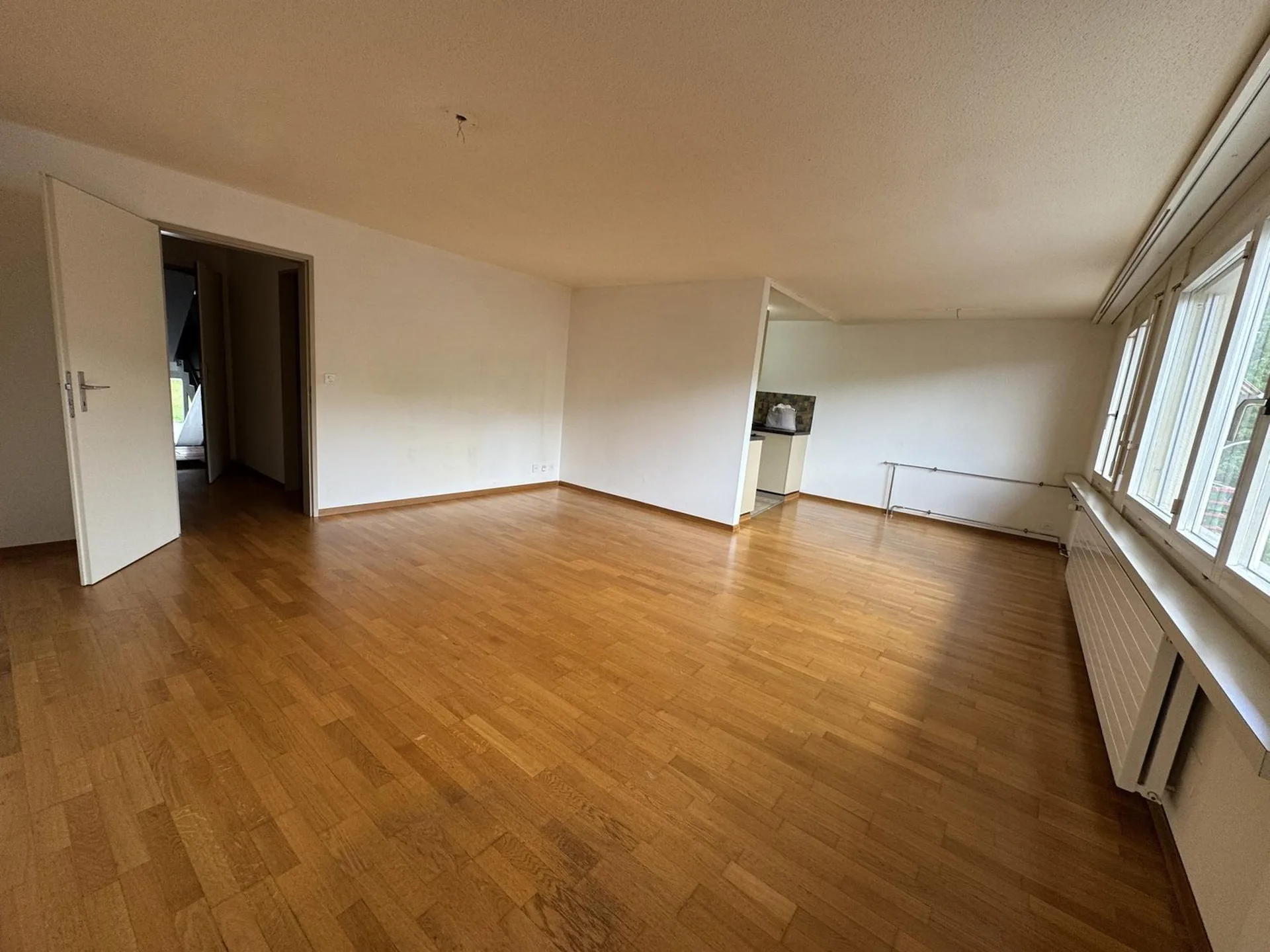 Charmante 3.5-Zimmer-Wohnung mit Balkon in Degersheim