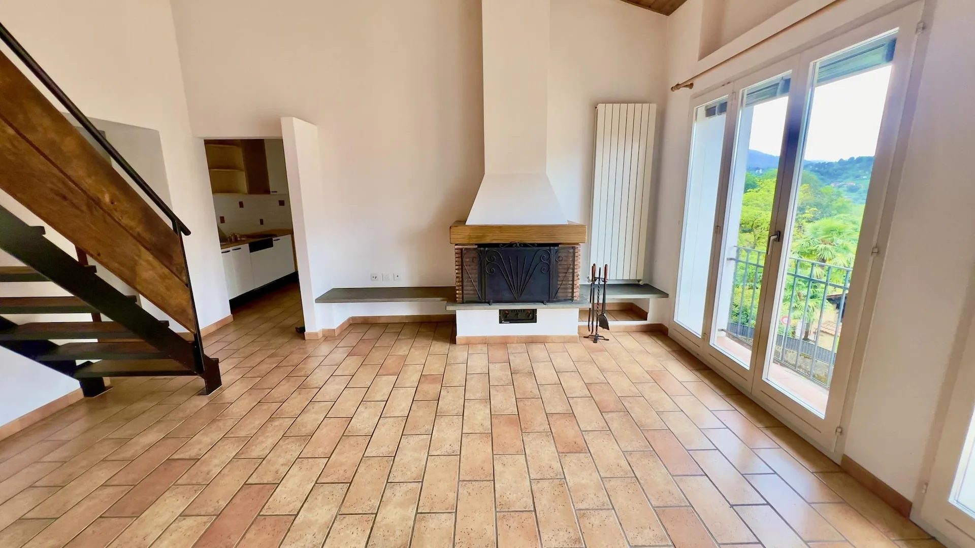 GELEGENHEIT - GROSSES DUPLEX MIT 3,5 ZIMMERN IM HERZEN VON PURASCA