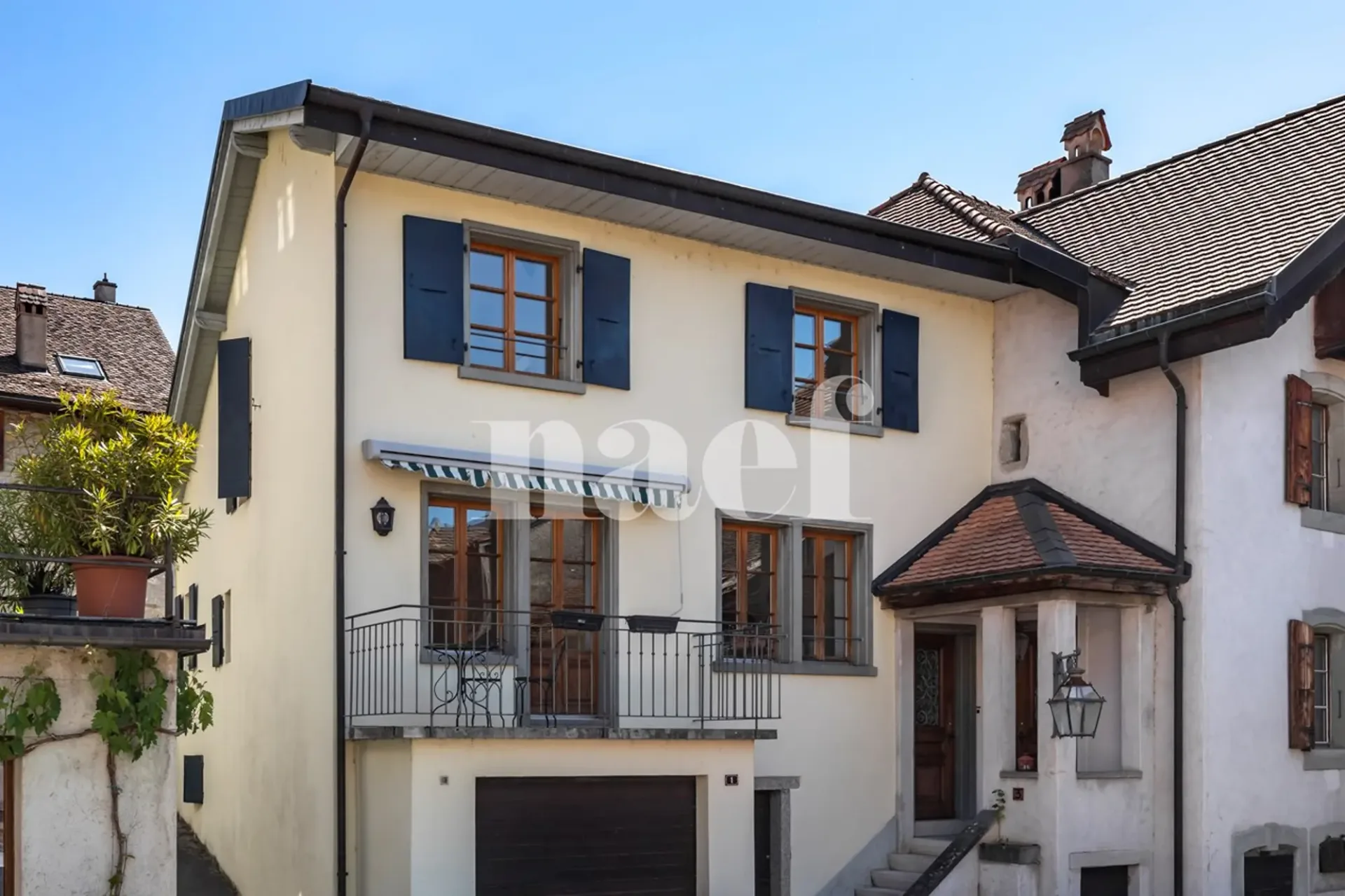 Charmantes Dorfhaus mit 3.5-Zimmer-Wohnung und einem Parkplatz in Rivaz zu verkaufen