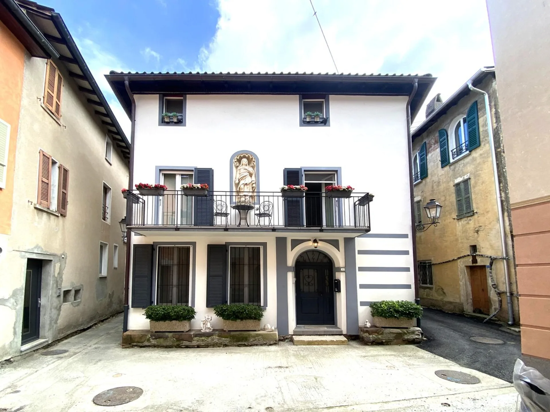 Wunderschönes historisches Haus 5,5 mit Charme sorgfältig renoviert