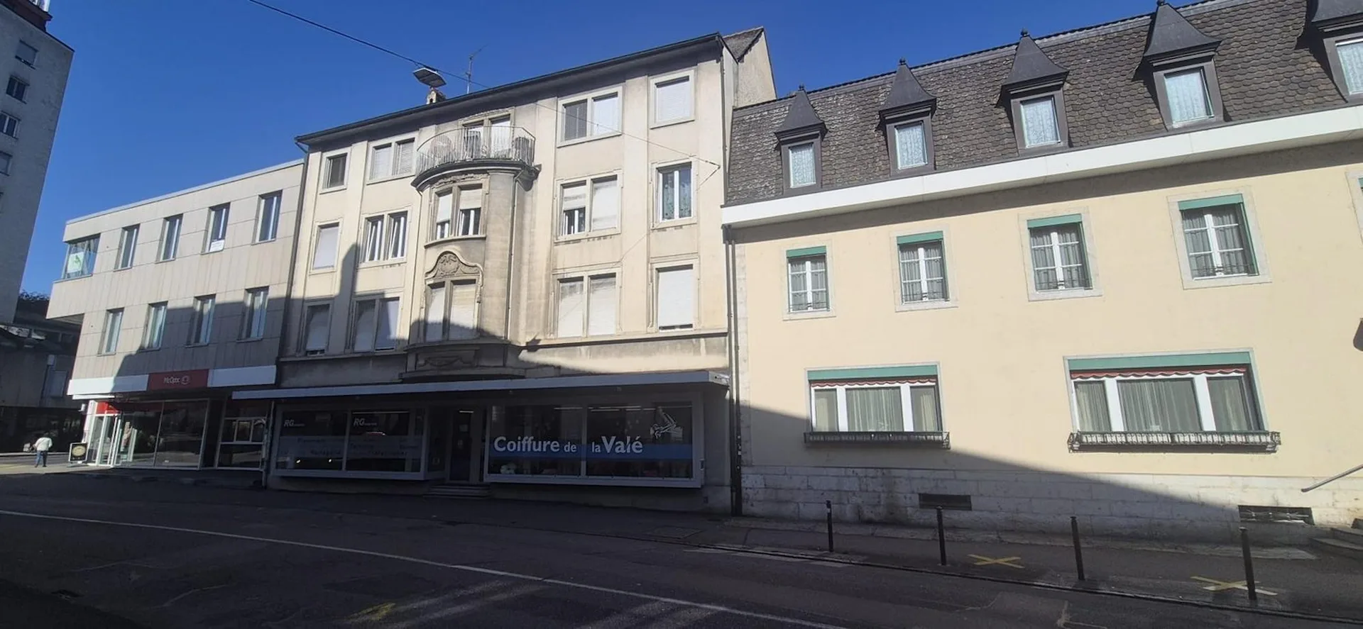 Edificio misto in vendita a Delémont