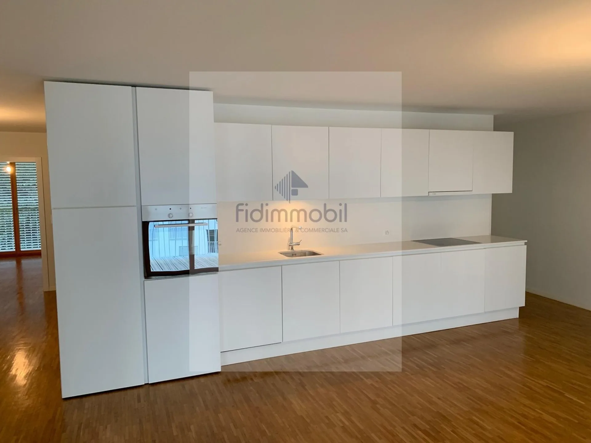 MAGNIFIQUE APPARTEMENT PROCHE DE TOUTES LES COMMODITES