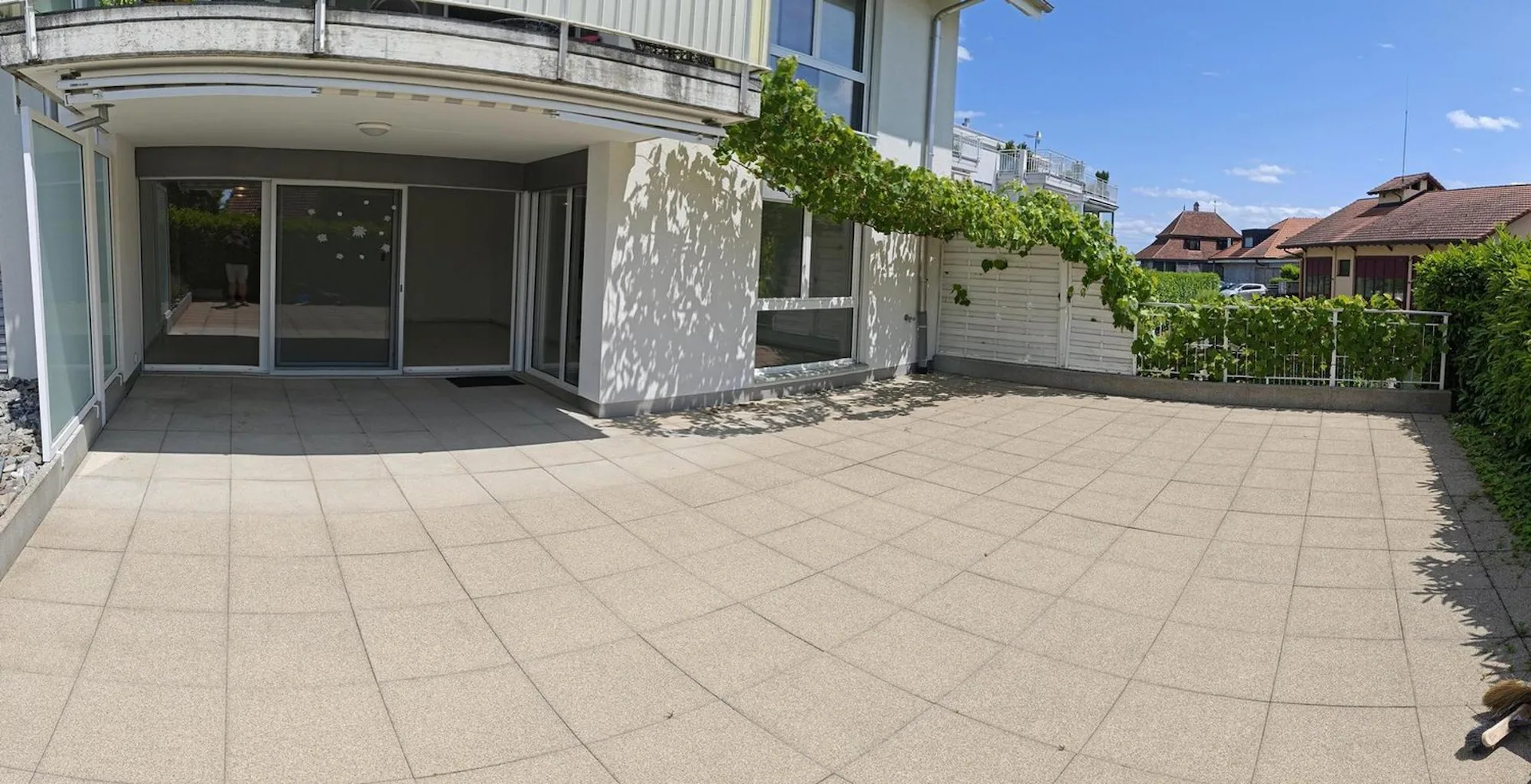 Alternativa esclusiva a una casa unifamiliare: appartamento 4,5 locali a Lohn-Ammannsegg (135 m²)