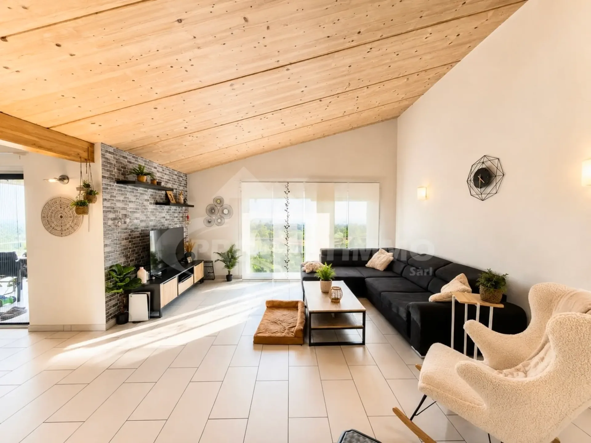MAISON INDIVIDUELLE AVEC VUE IMPRENABLE SUR LE HAUT DE CRY