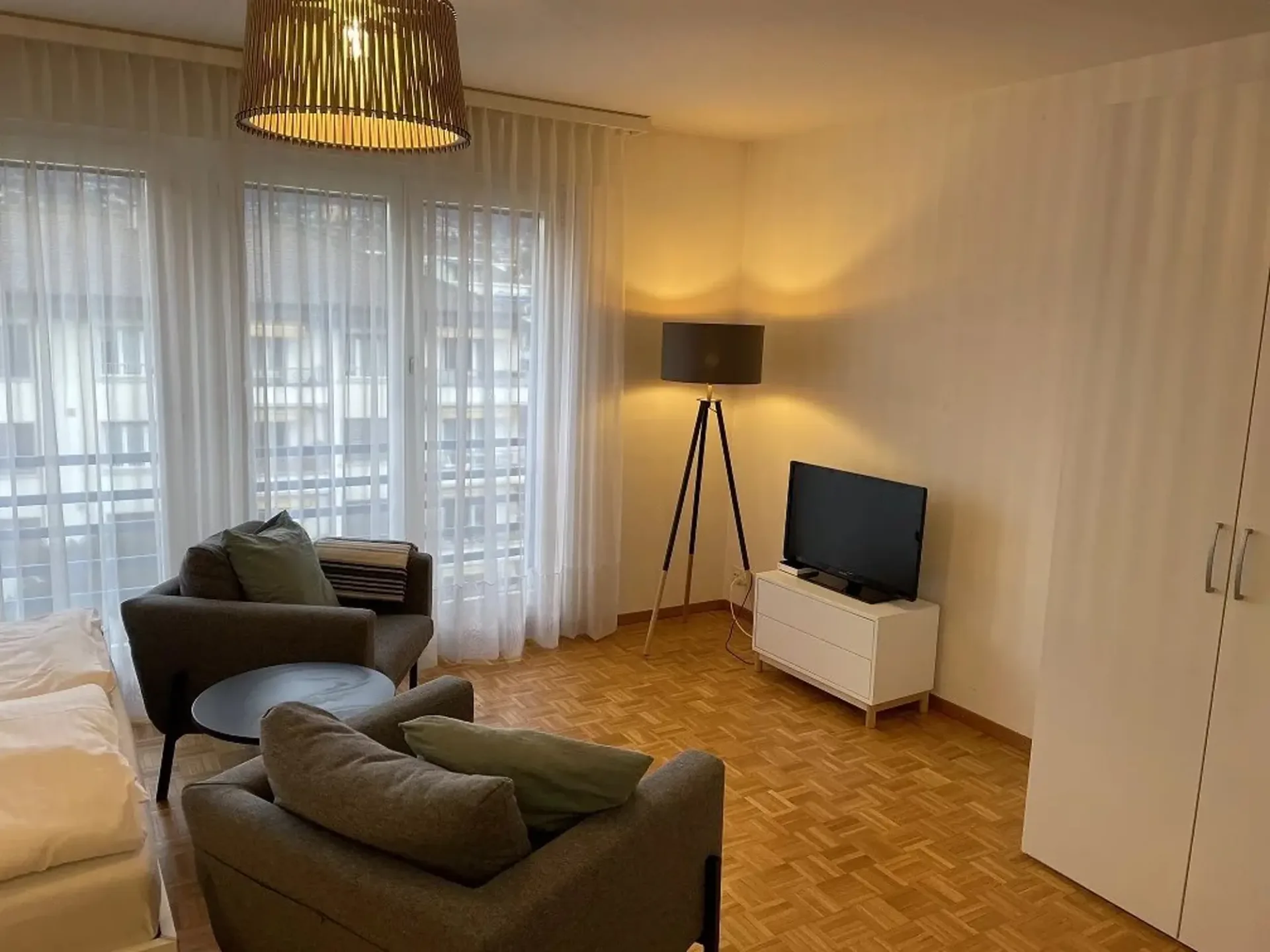 Ein-Zimmer-Wohnung im 4. Stock