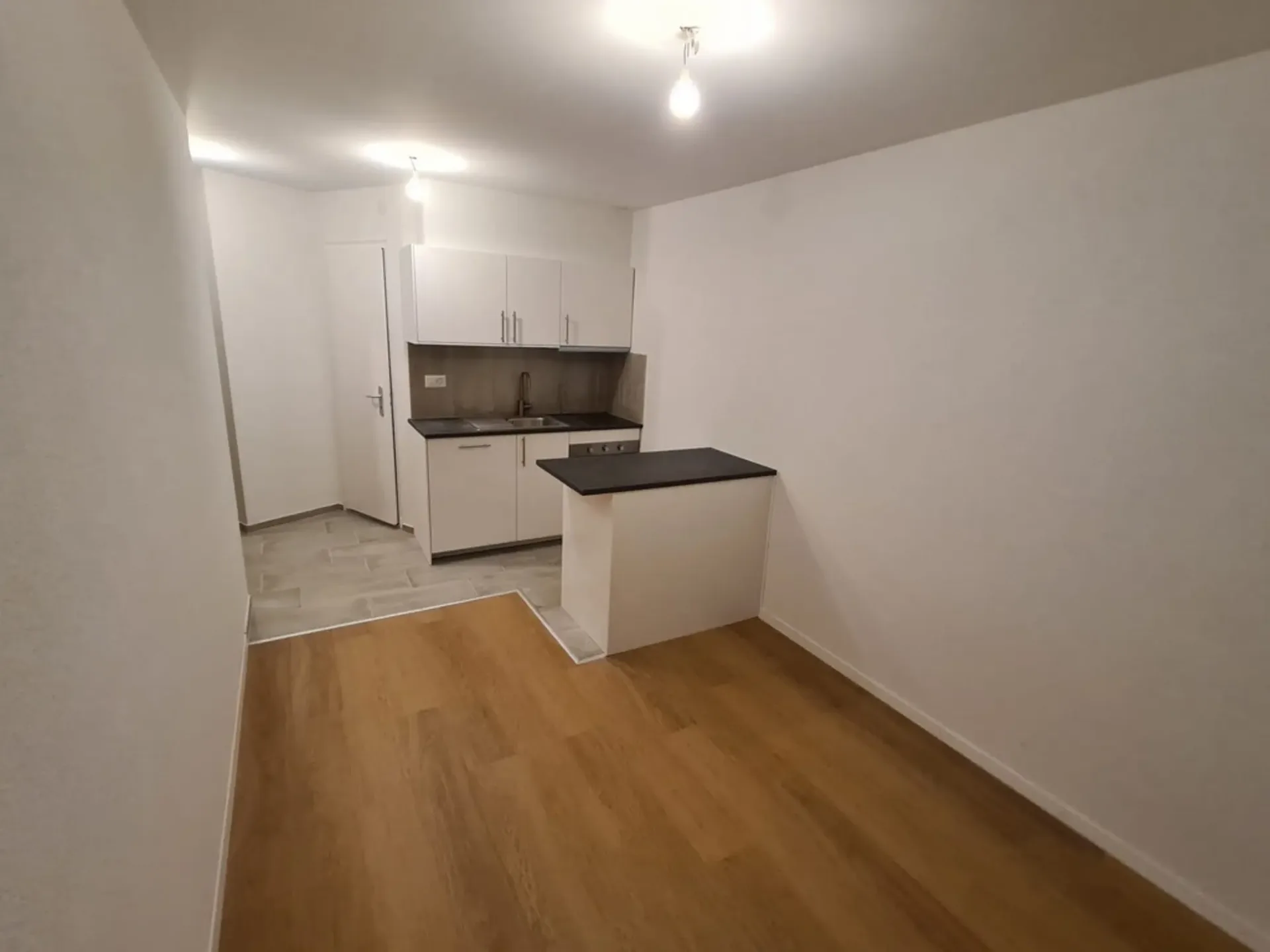 Appartement 2.5 pièces au 2ème étage