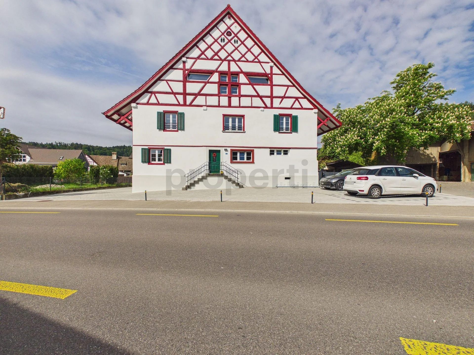 Aussergewöhnliche Maisonettewohnung mit architektonischem Highlight