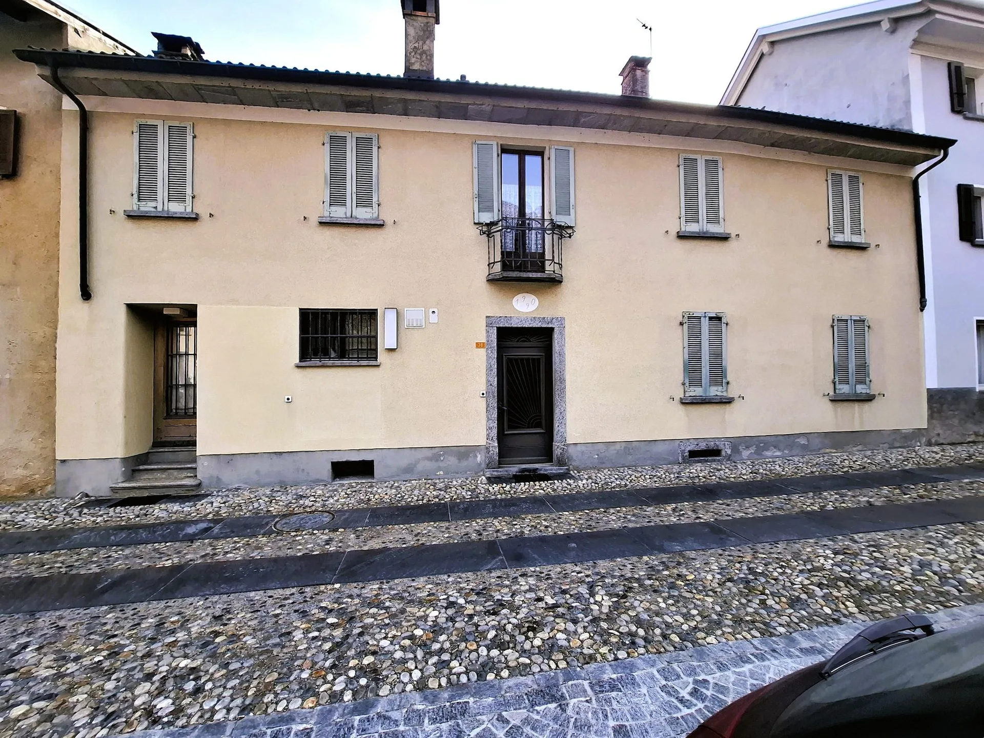 Casa uni/bifamiliare con 4 locali ad Avegno