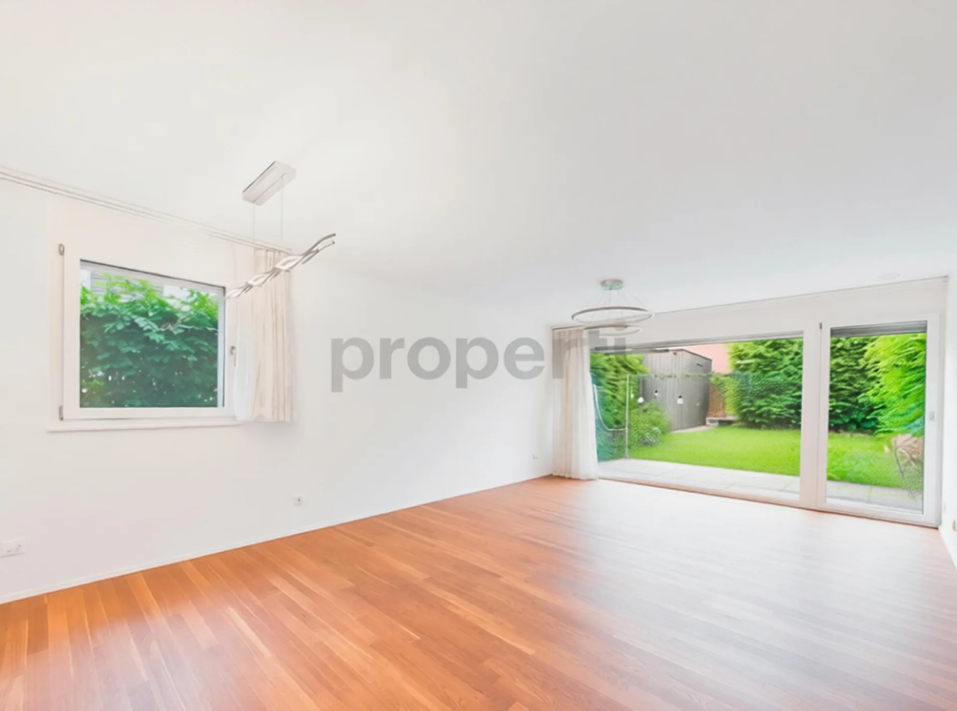 Modernes 5.5-Zimmer-Reihenhaus mit Minergie-Standard und Einstellhalle, Hüttikon
