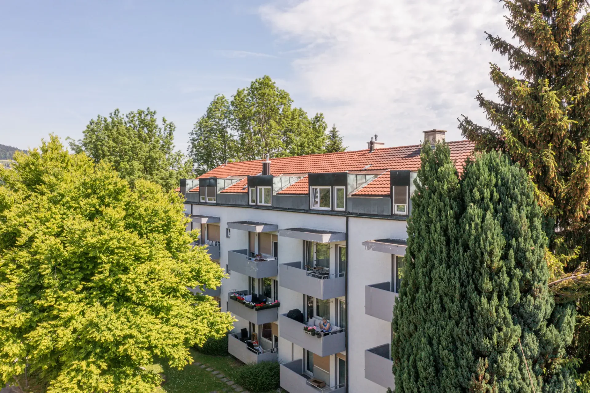 Zentrale schöne 3-Zimmer Wohnung zur Verfügung