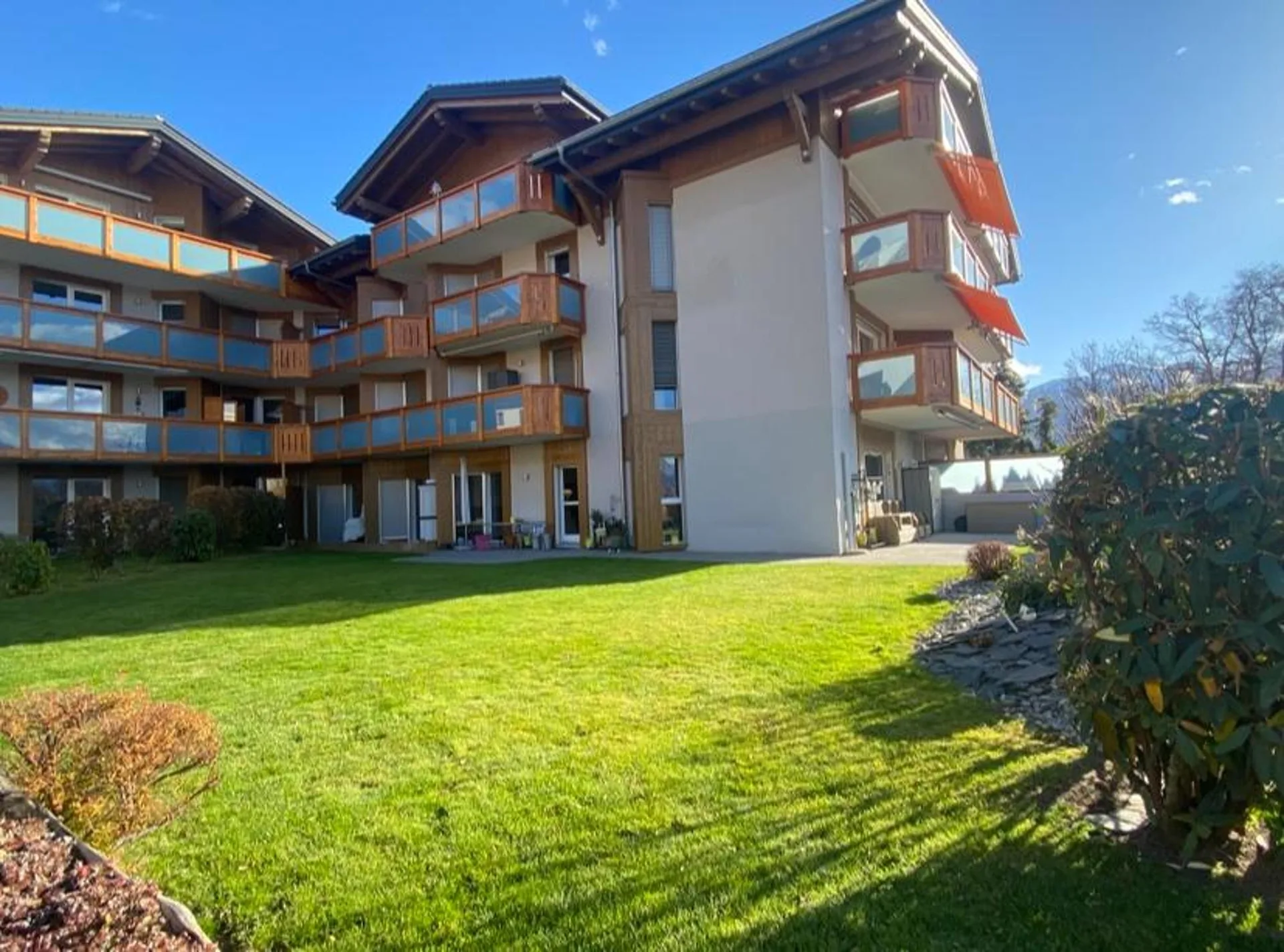 Magnifikus Apartment mit Blick auf die Ebene
