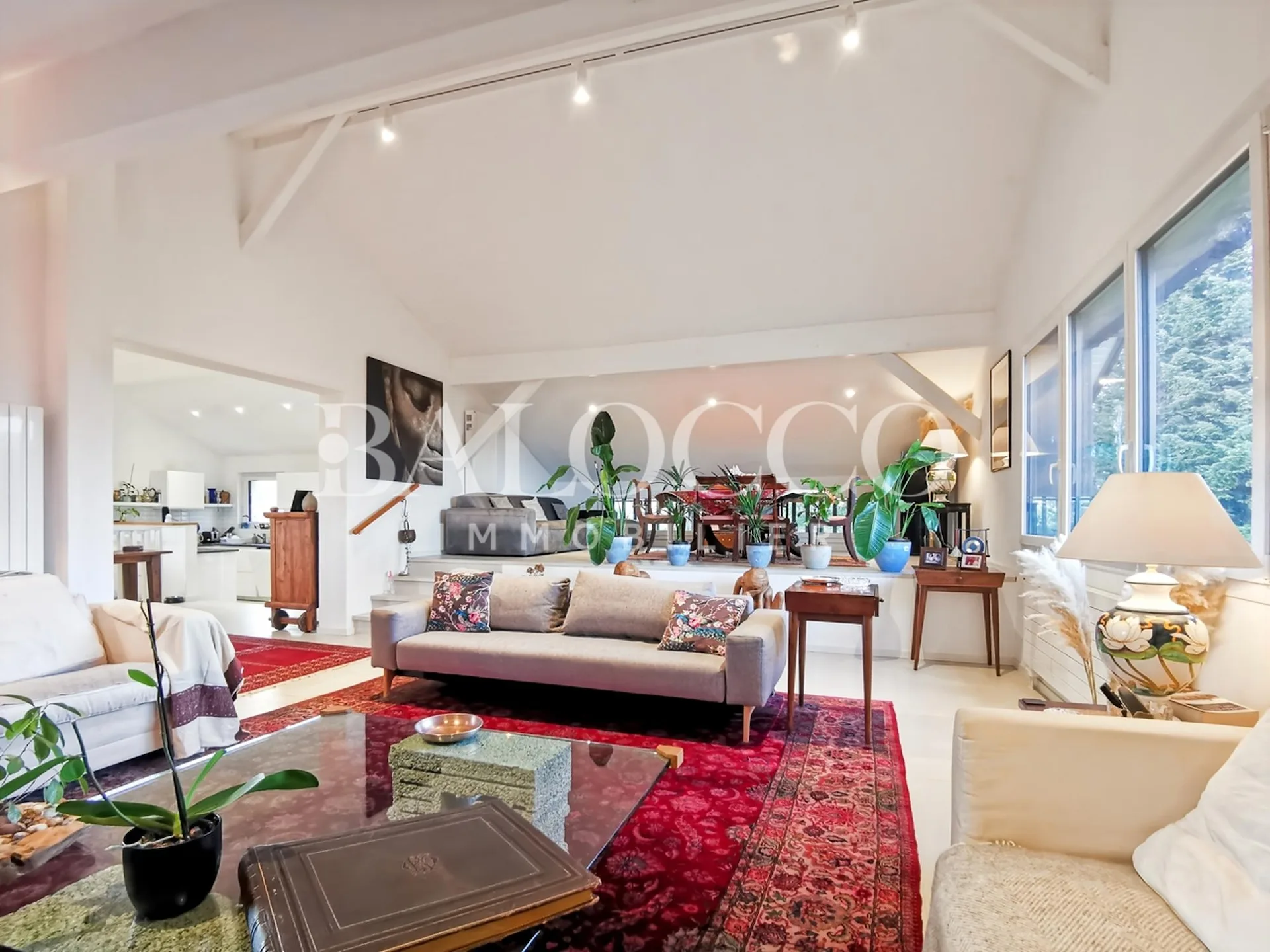 Einzelhaus komplett renoviert mit unabhängigem Studio