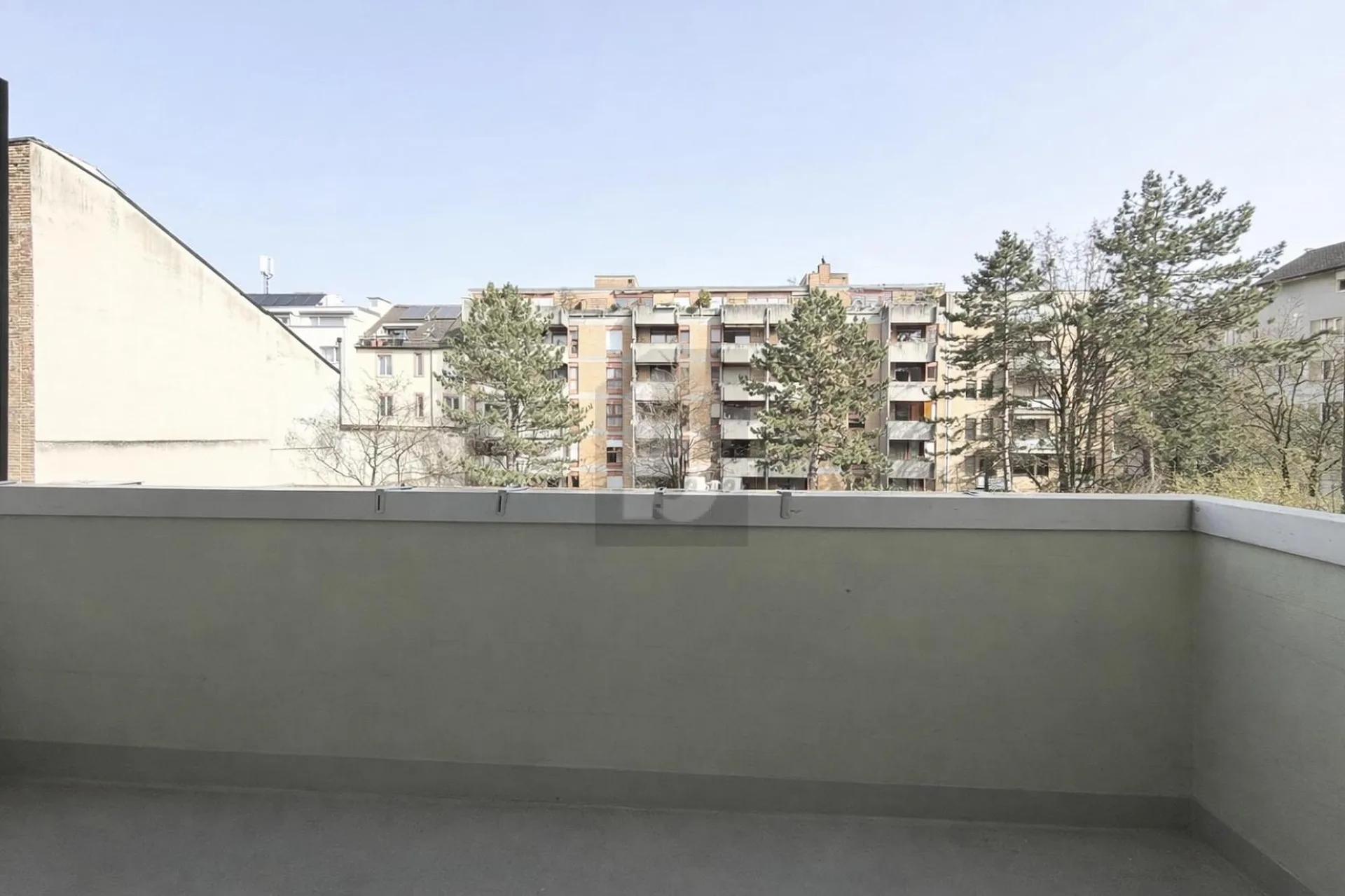 PREISHIT! HELL - BALKON - NAHE AM RHEIN (IM BAURECHT)