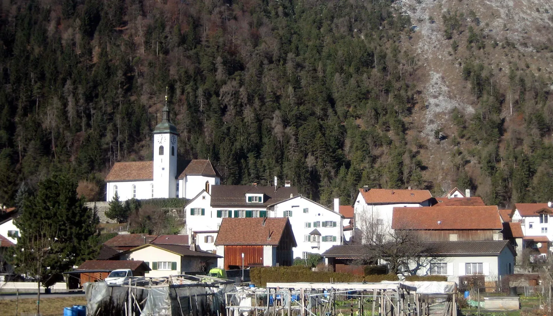 7012 Felsberg