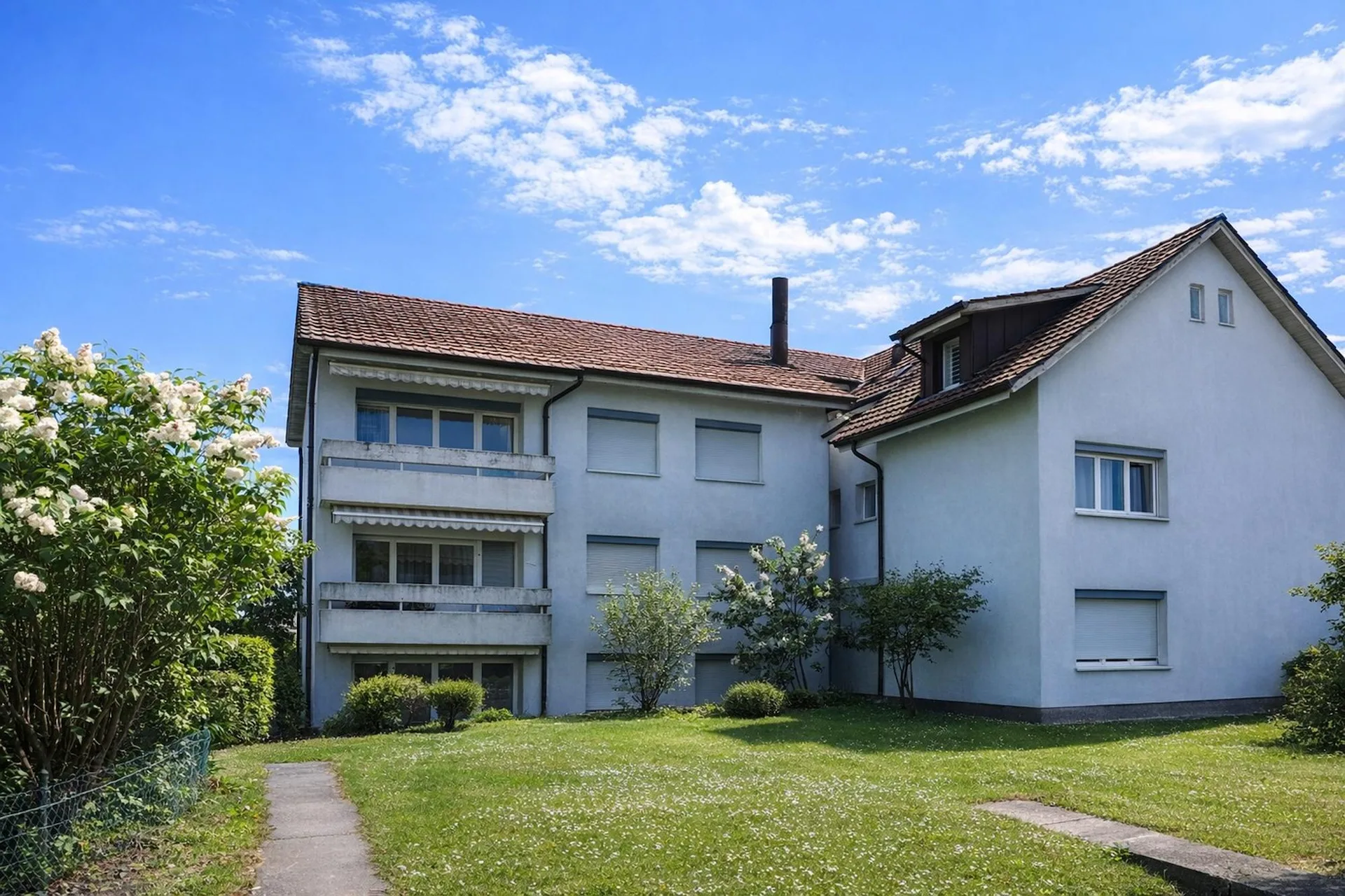 Familienfreundliche Wohnung mit Gartensitzplatz