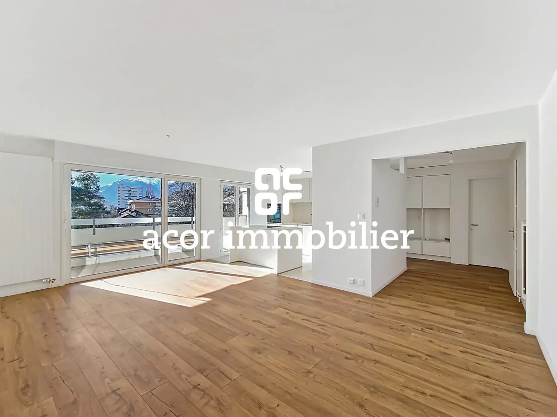 3,5 Zimmer renoviert, nur wenige Minuten vom Stadtzentrum von Sion!