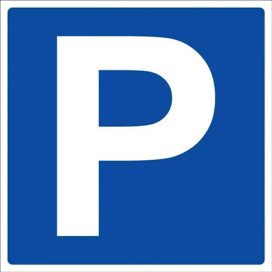 Places de parc intérieures proche centre-ville