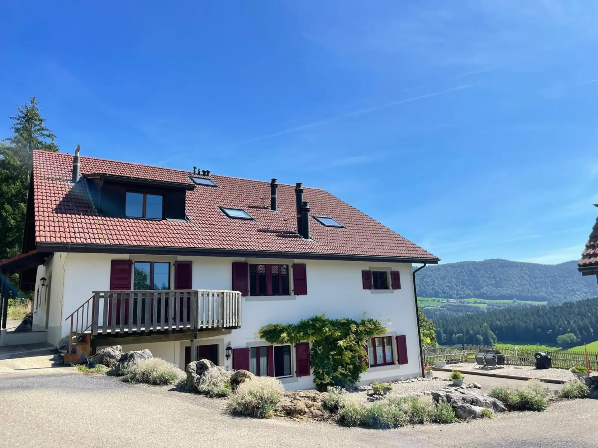 Helles 3,5-Zimmer-Wohnung im 1. Stock
