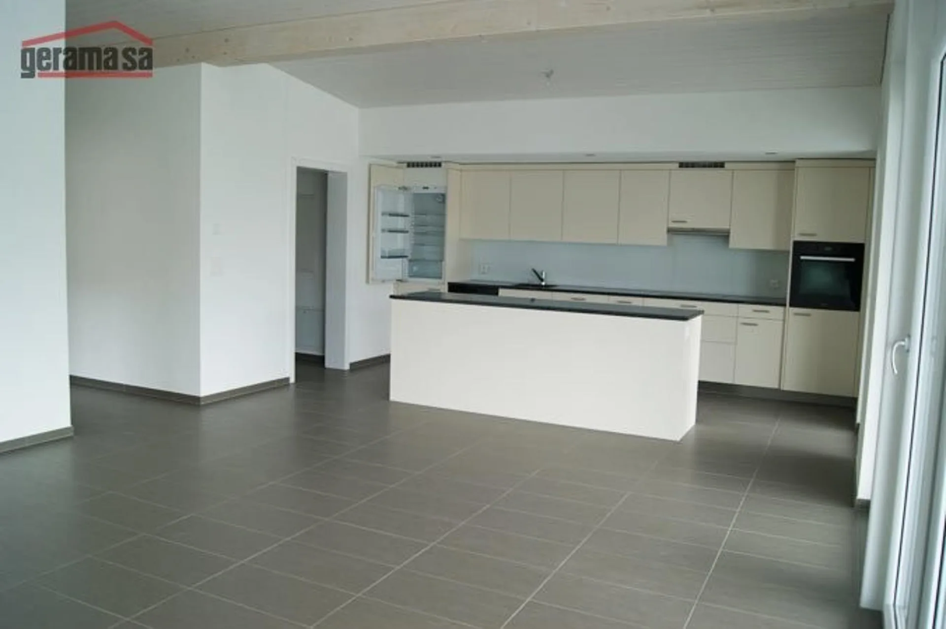 Schöne 4.5 Zimmerwohnung in St.Ursen !
