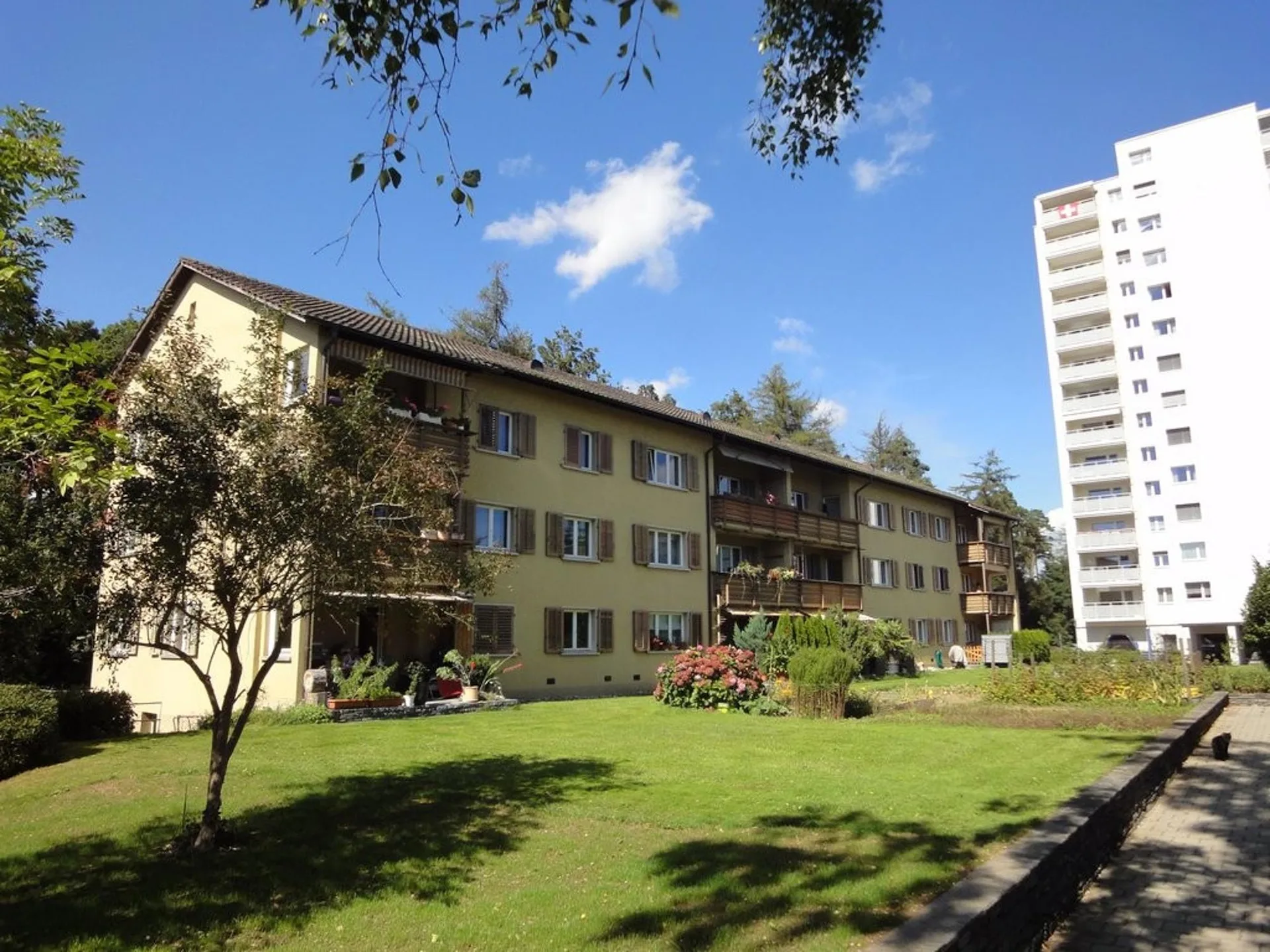 Gemütliche 4-Zimmer-Wohnung in grünem Wohnquartier