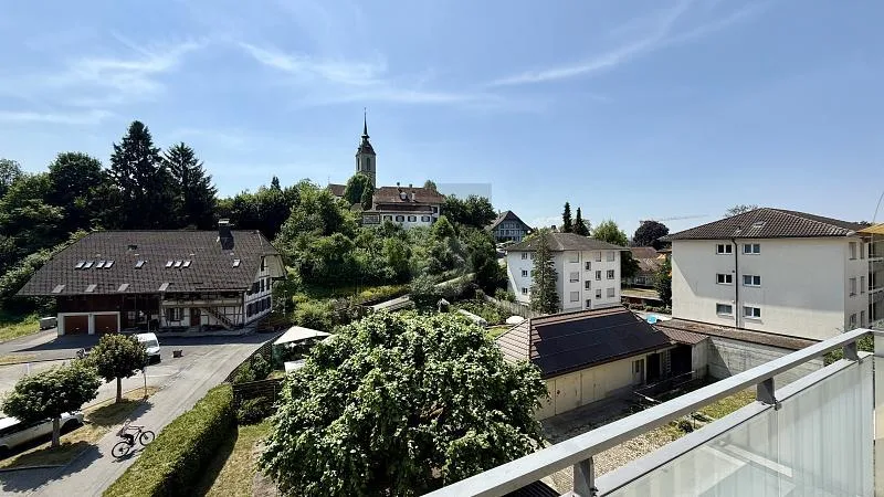 GROSSZÜGIG, HELL MIT BAULANDRESERVE