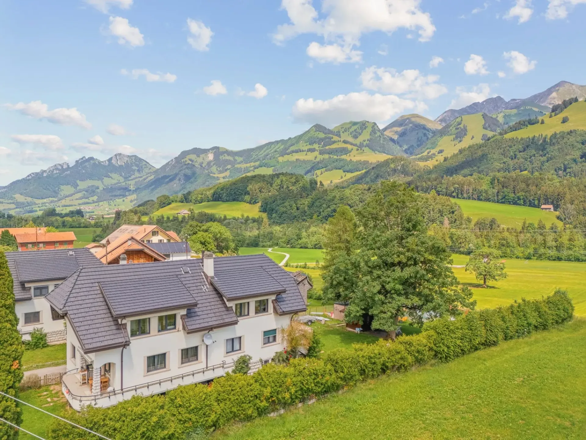 Haus mit 2 Wohnungen