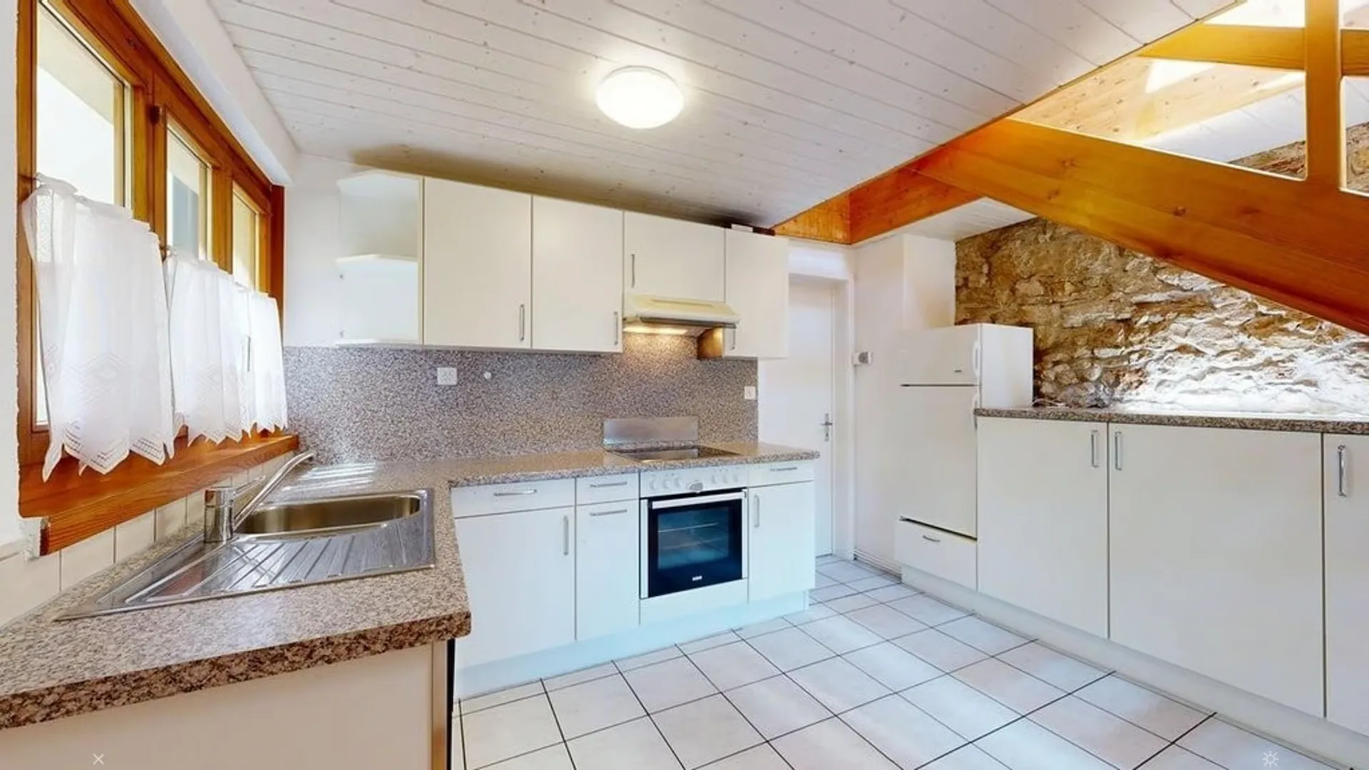 Helle Wohnung mit Charme und Galerie - Stadt und Natur vereint