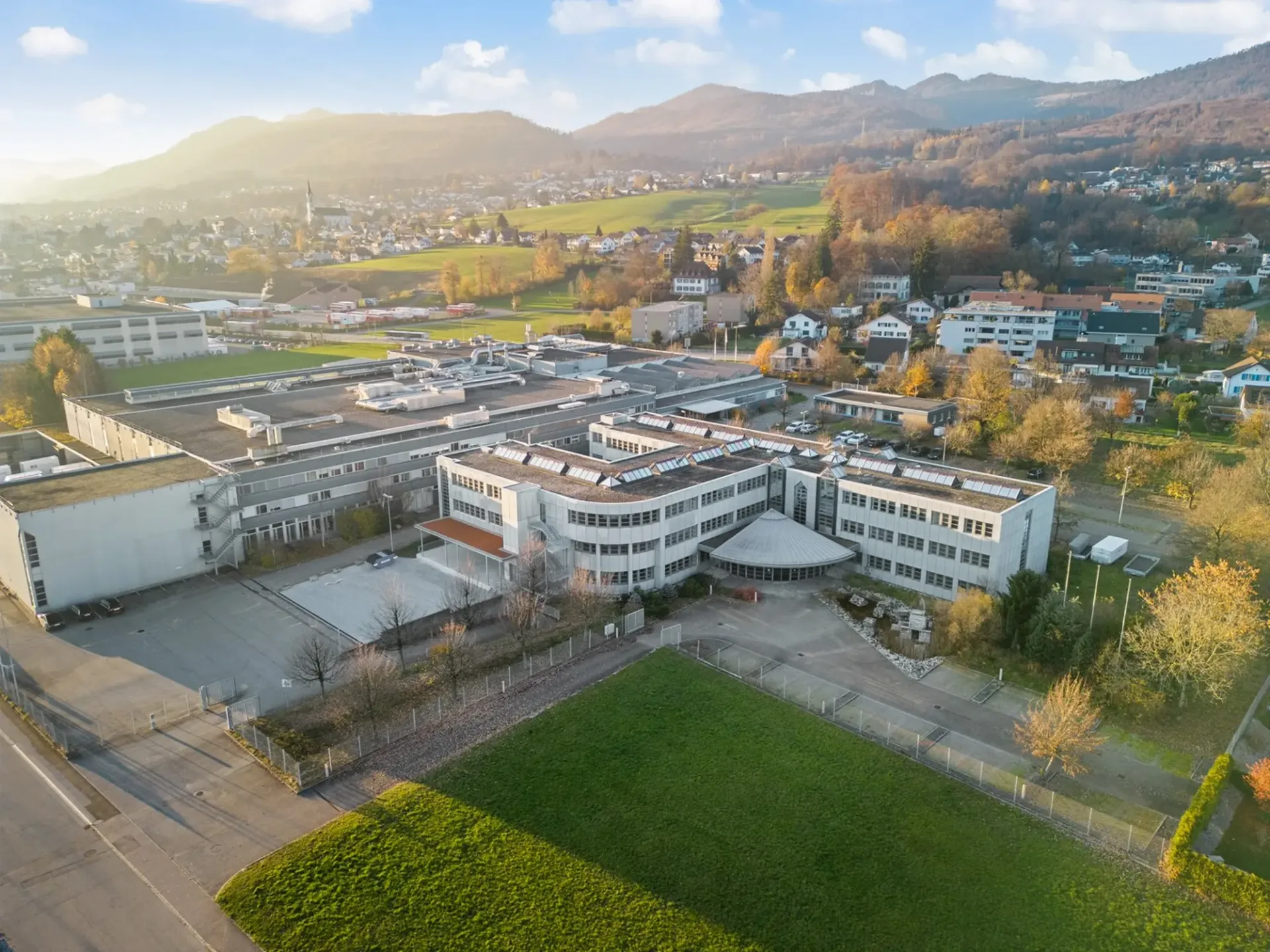 "GAR " Sanierte und bezugsbereite Büroflächen