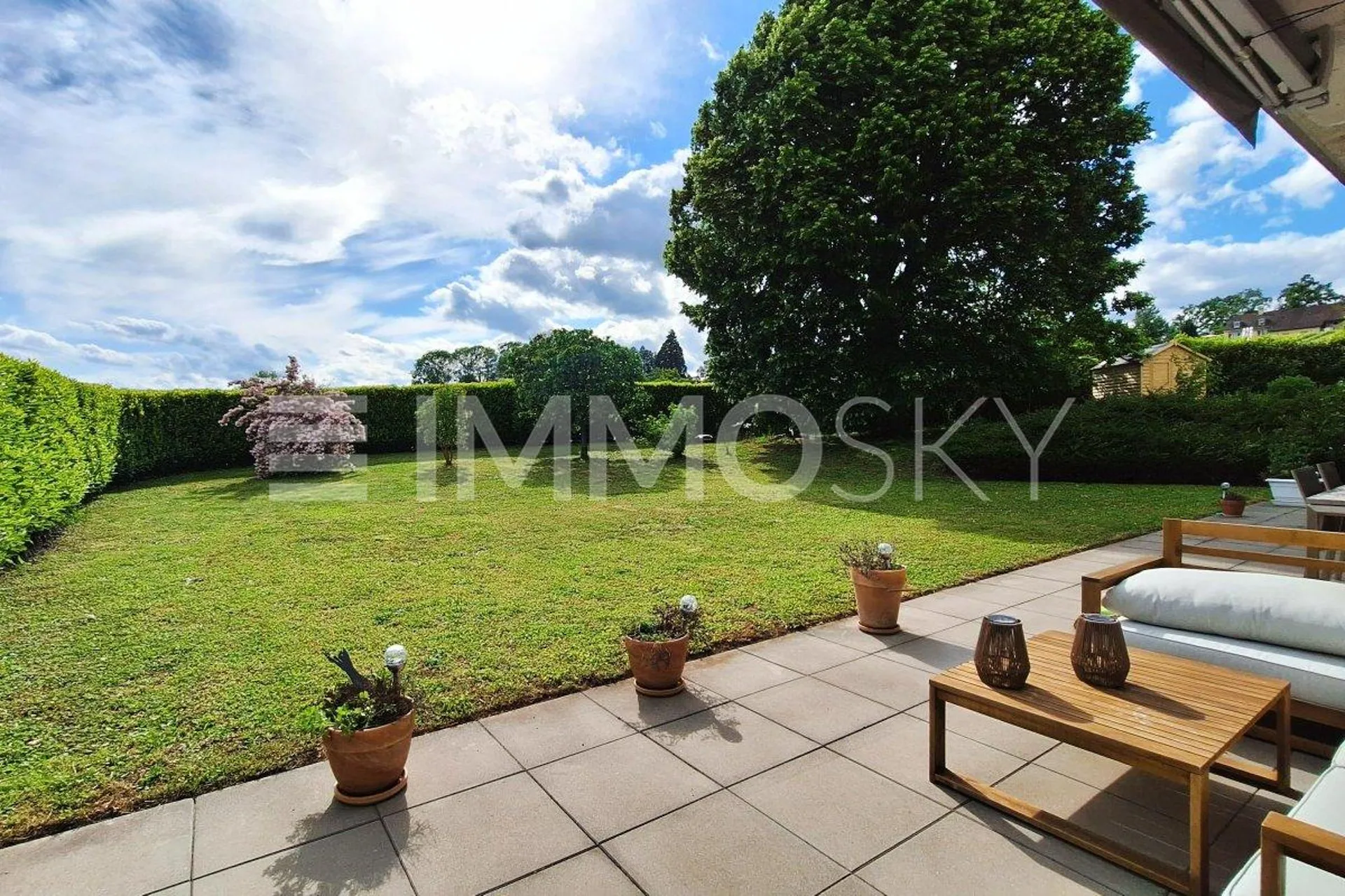 Rez 4.5 Zimmer mit Garten und Keller – Villencharme