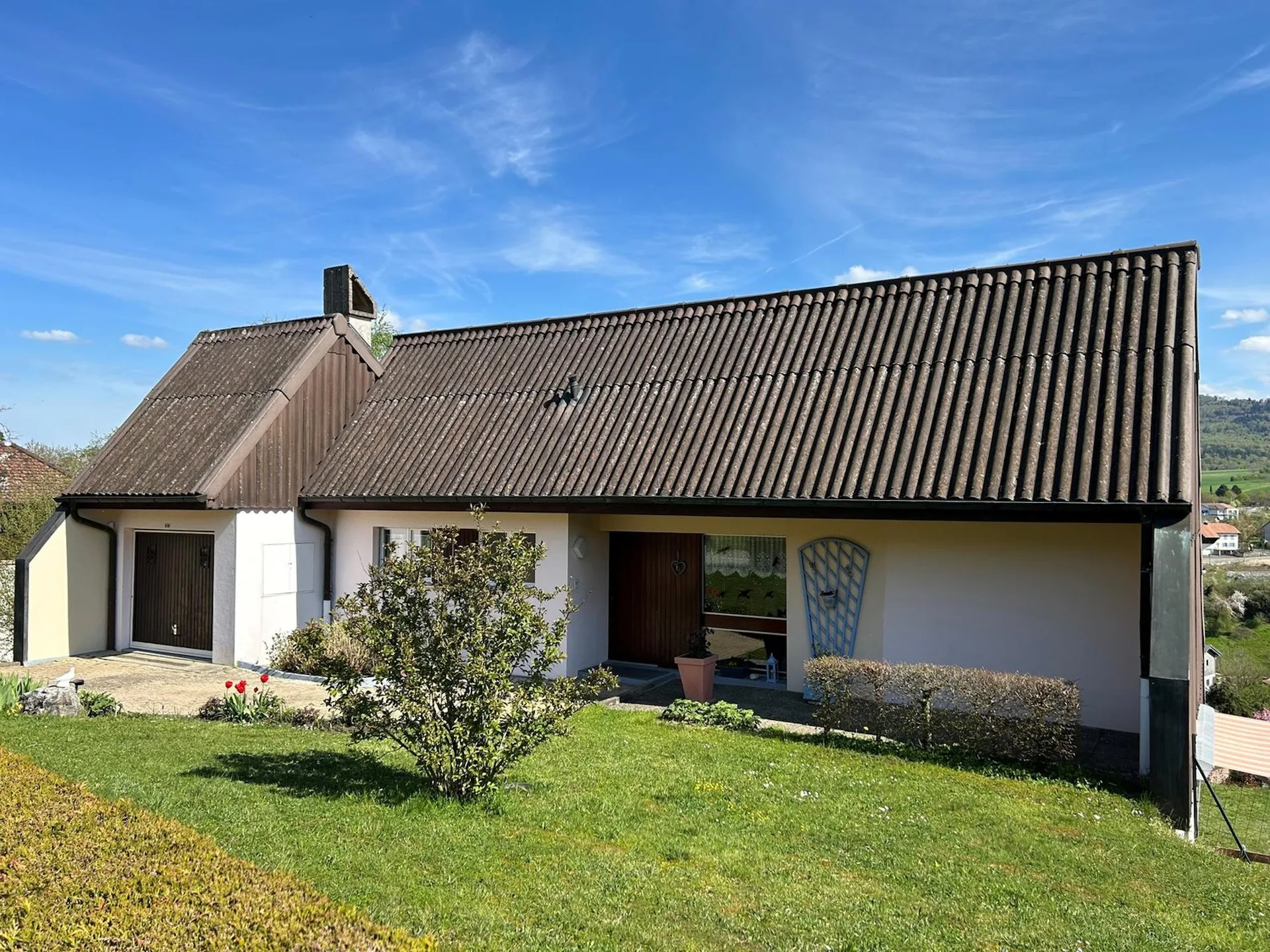 Schönes Anwesen in den Höhen von Fontenais