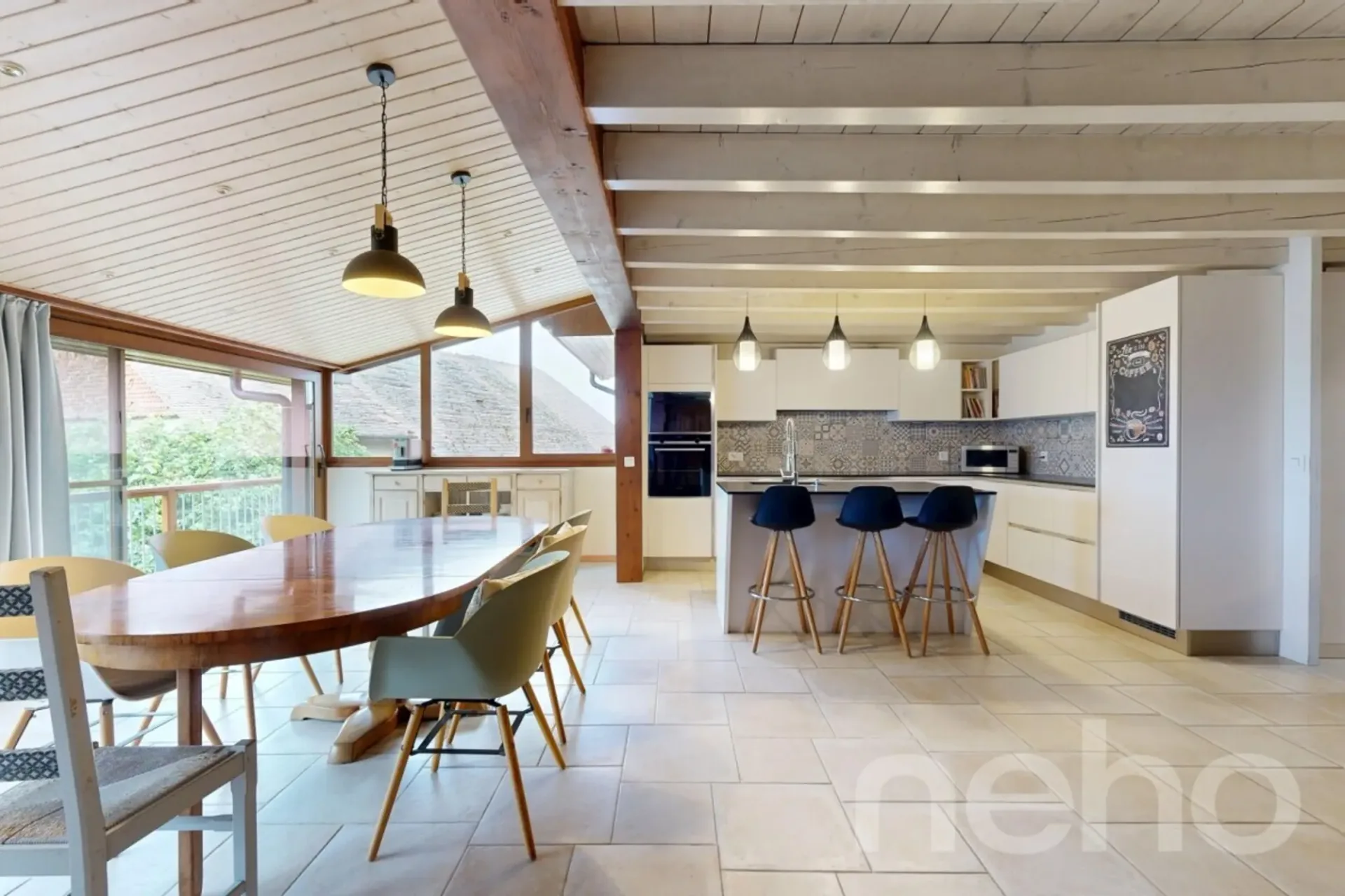 Zweifamilienhaus in Penthéréaz renoviert!