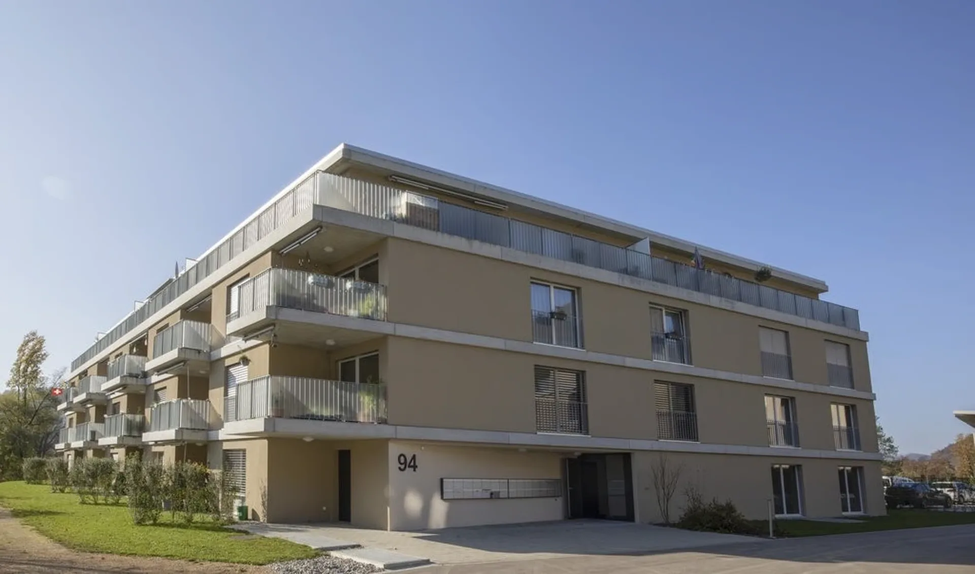 Moderne 3.5-Zimmerwohnung mit Balkon