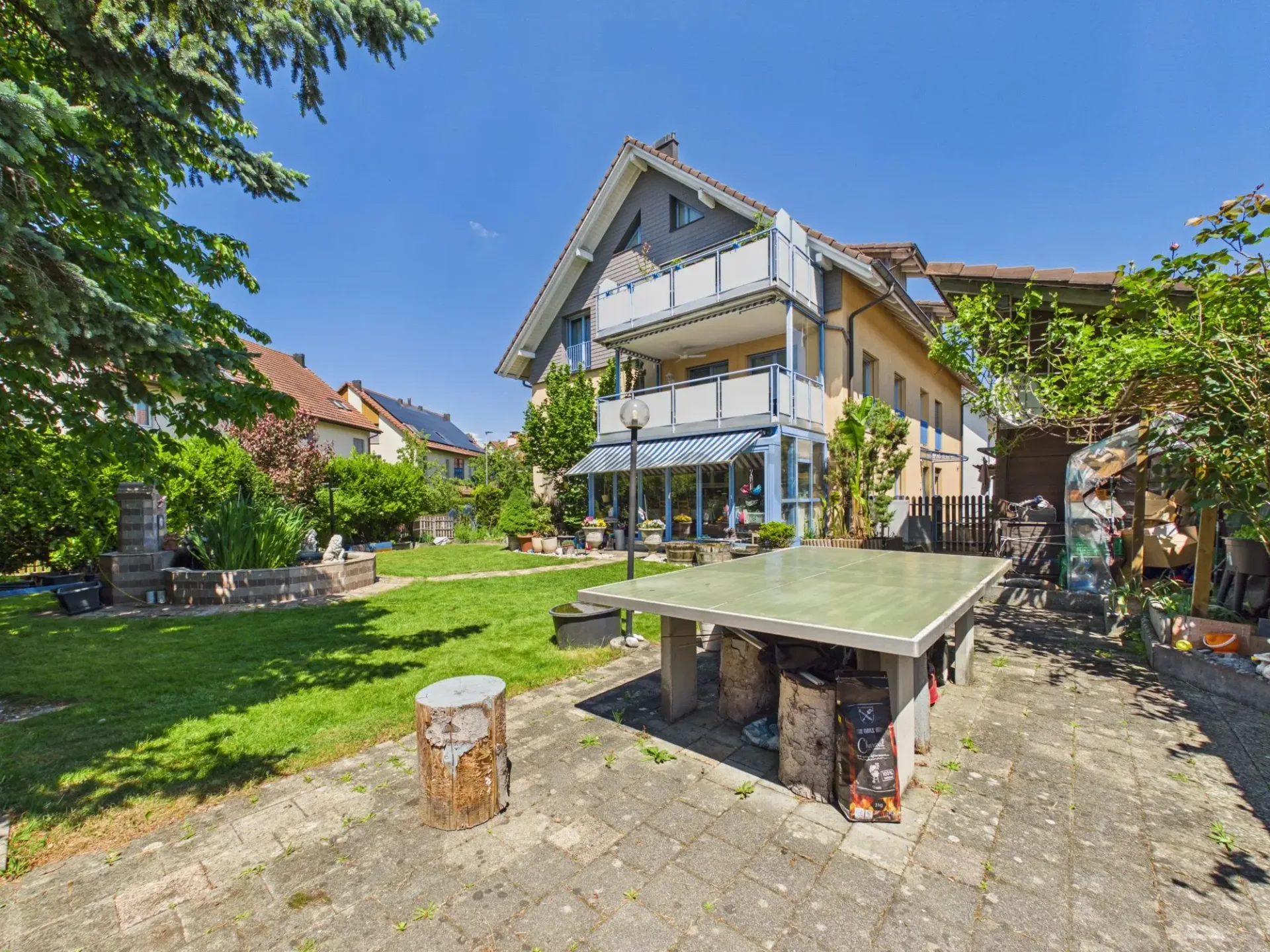 Helle und moderne 5.5-Zimmer Gartenwohnung in Wallisellen ZH