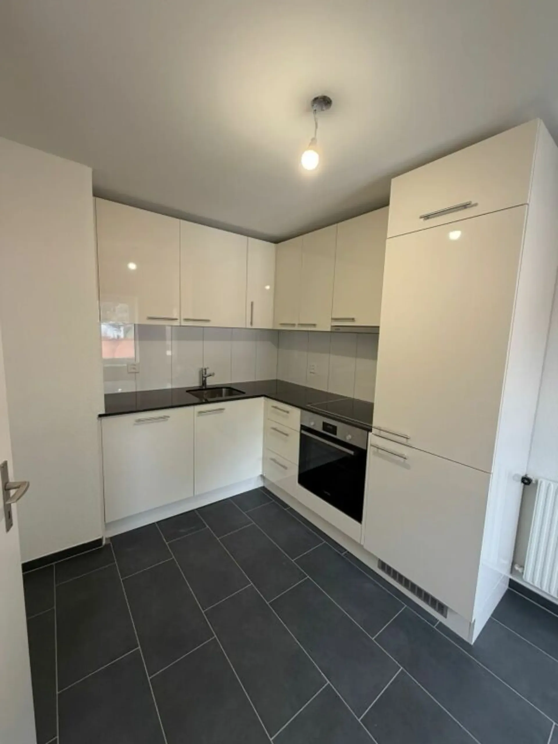 Erstbezug -  charmante frisch sanierte 2 Zimmer-Wohnung jetzt zu vermieten!