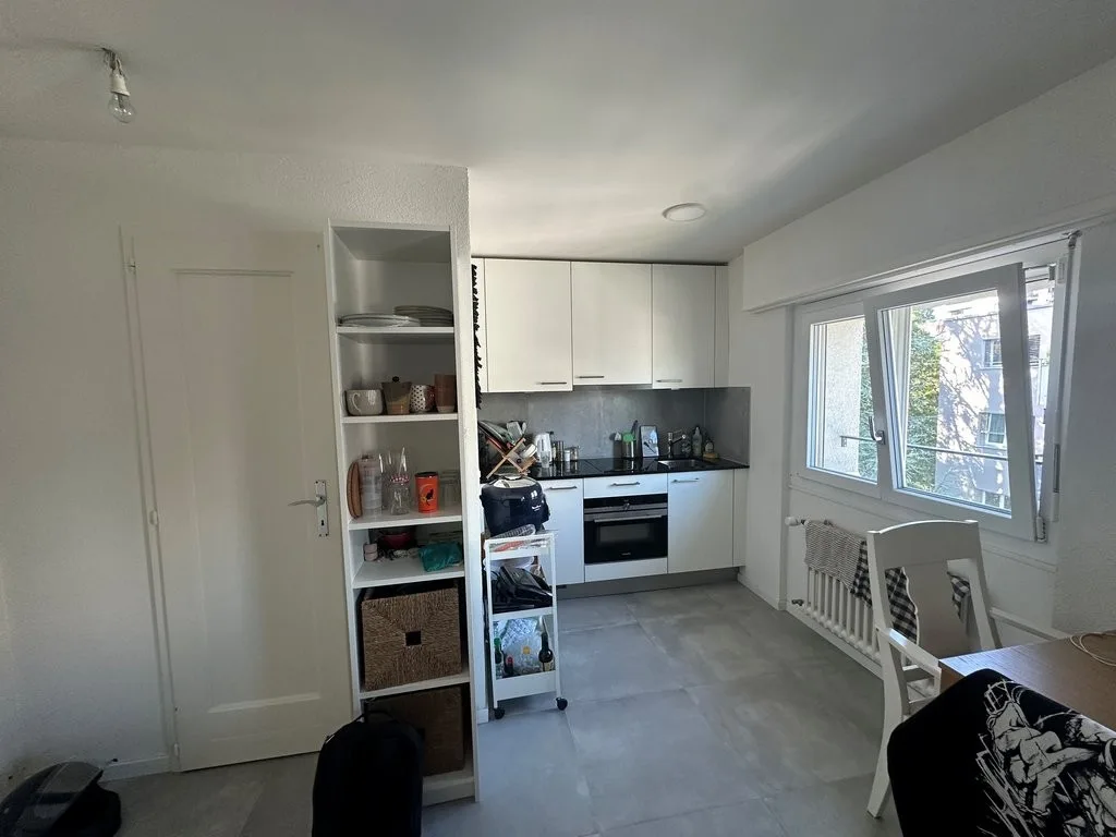 Beau studio récemment rénové, calme et au centre-ville !