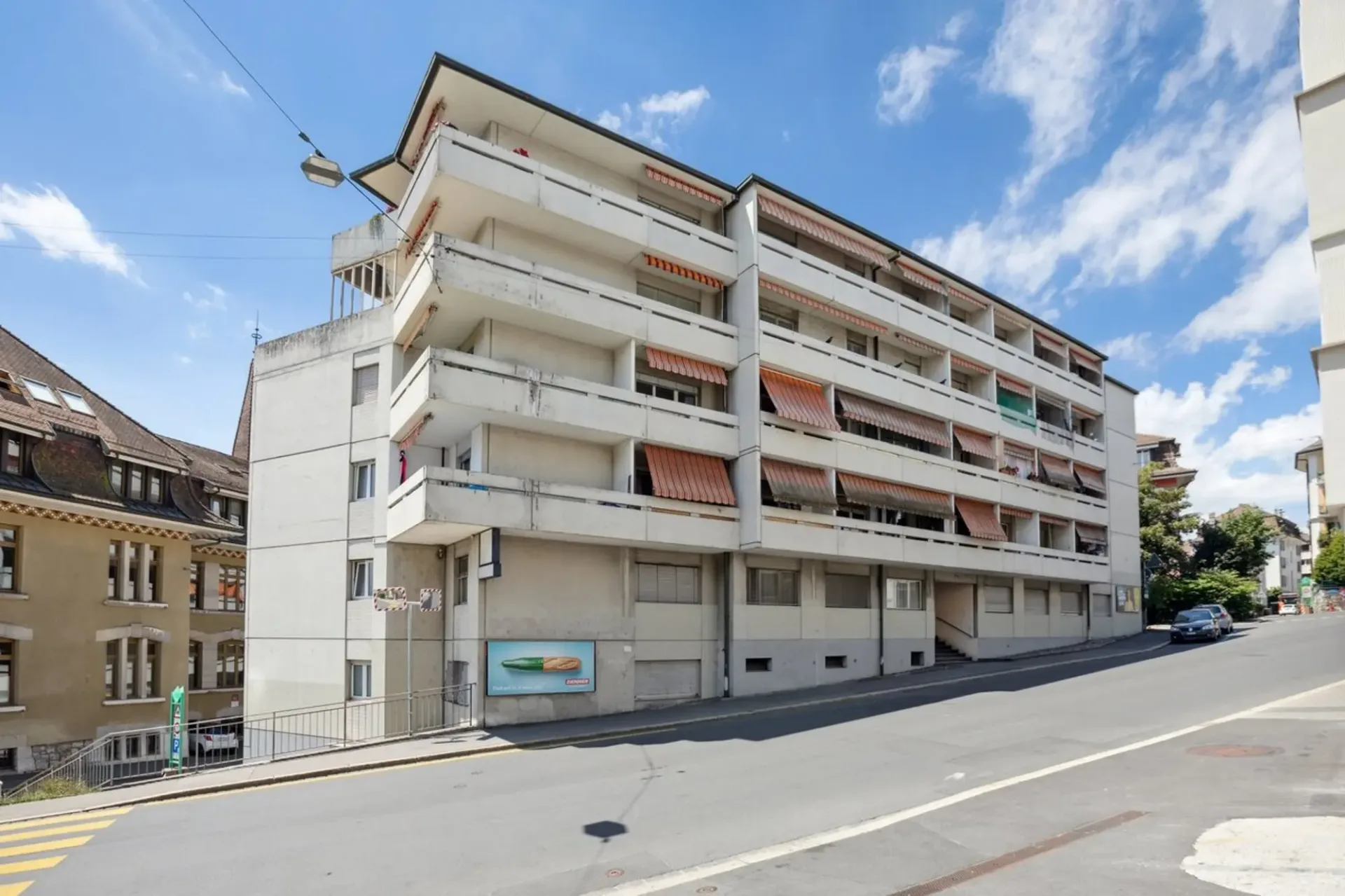 67.5 m² große Fläche für Handwerk/Bauschau in Lausanne zu vermieten