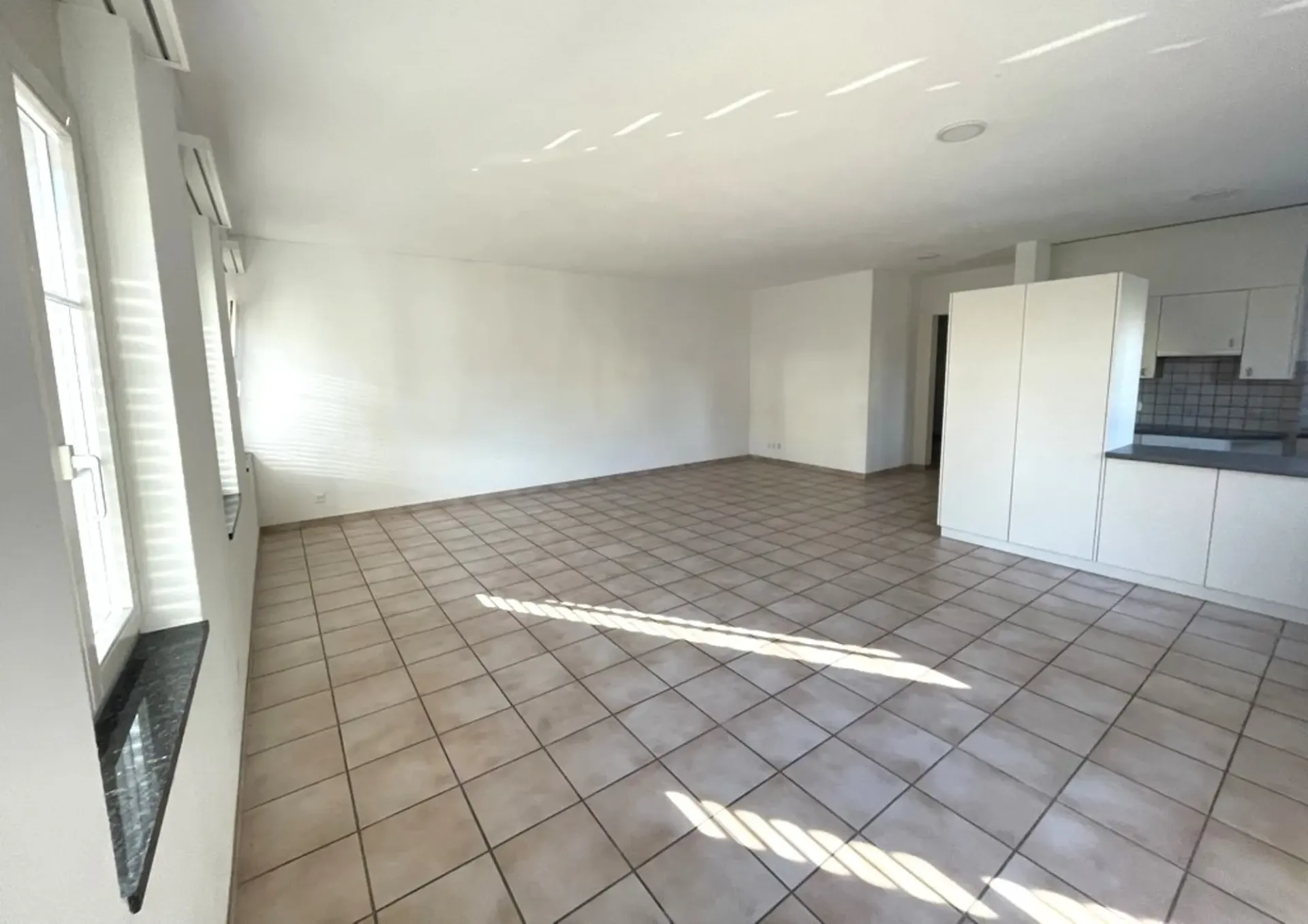 Grosszügige EG Wohnung im steuergünstigen Staufen / 1. Monat gratis Wohnung
