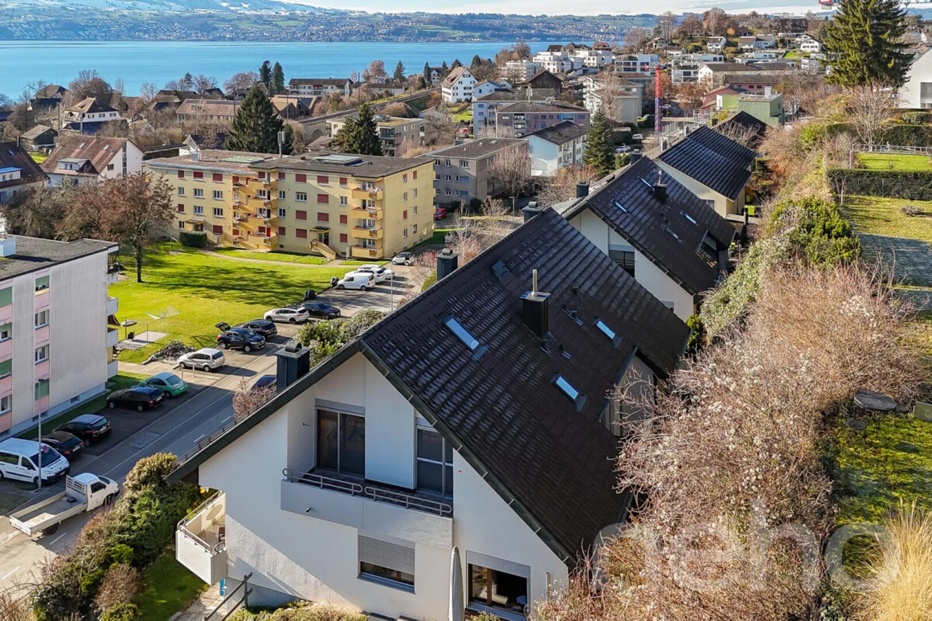 Helle schöne Attika-Wohnung mit unverbaubarer 180-Grad-Seesicht