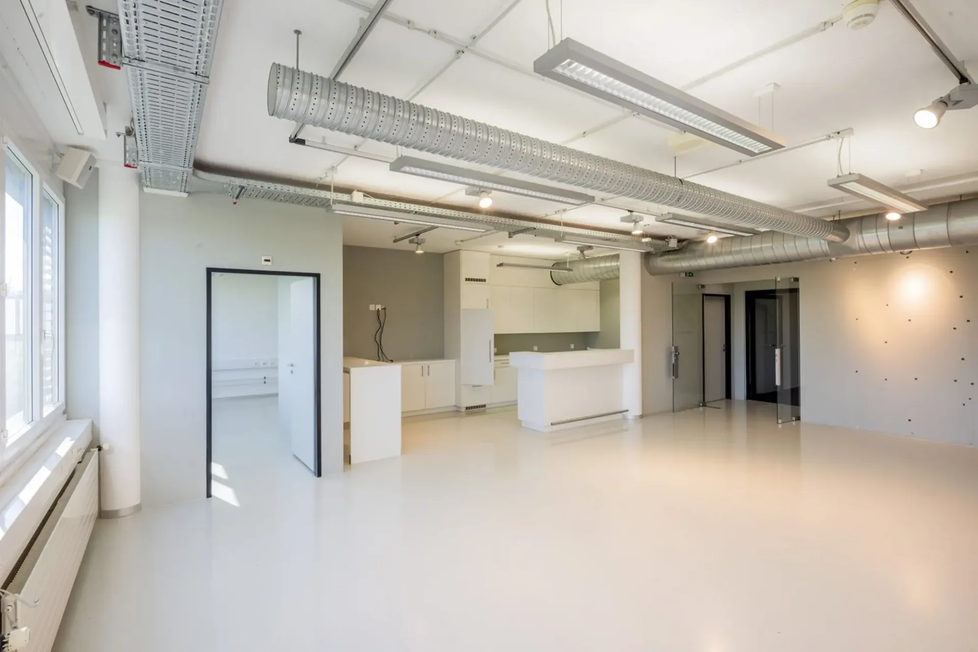 Helle Bürofläche mit 130 m² an ruhiger Lage in Cham