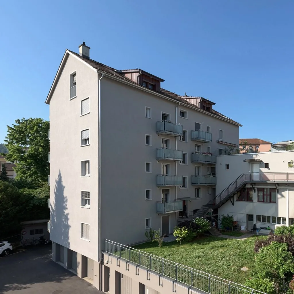 Zentrale Wohnung - Nähe Sternen Oerlikon
