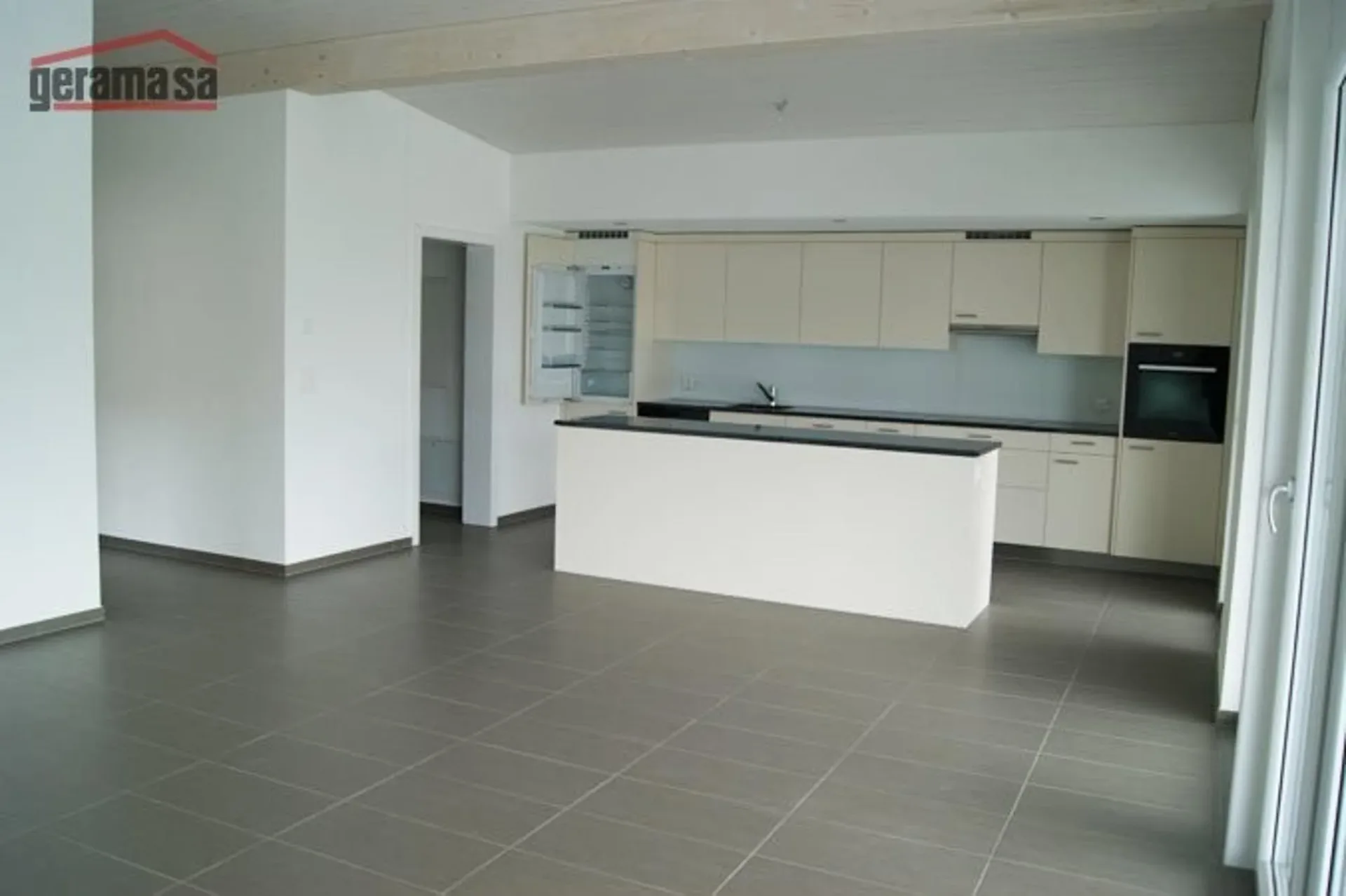 Schöne 4.5 Zimmerwohnung in St.Ursen !