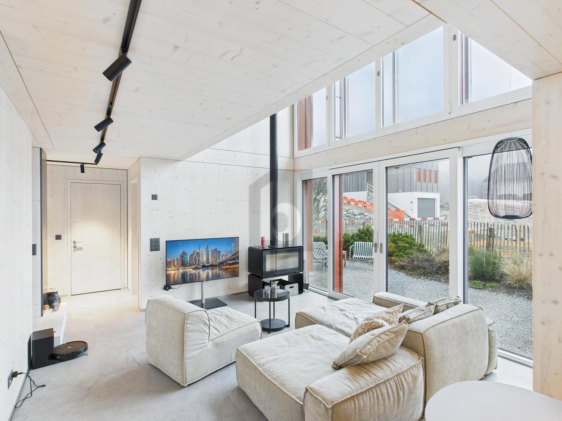 HIGH-END HAUS, EXKLUSIV, MÖBLIERT, BEZUGSFERTIG!