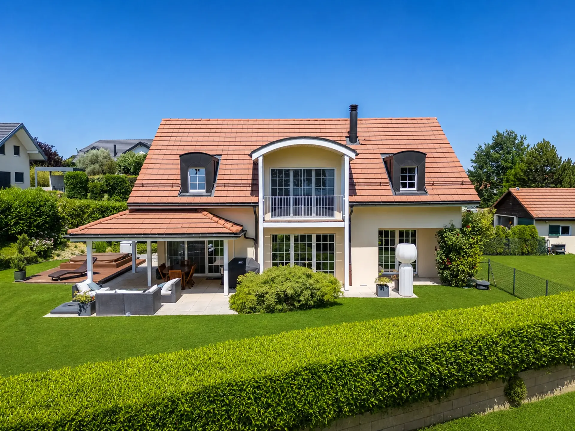 SAINT-SAPHORIN-SUR-MORGES - VILLA MIT 6.5 ZIMMERN HOHEM STANDARD