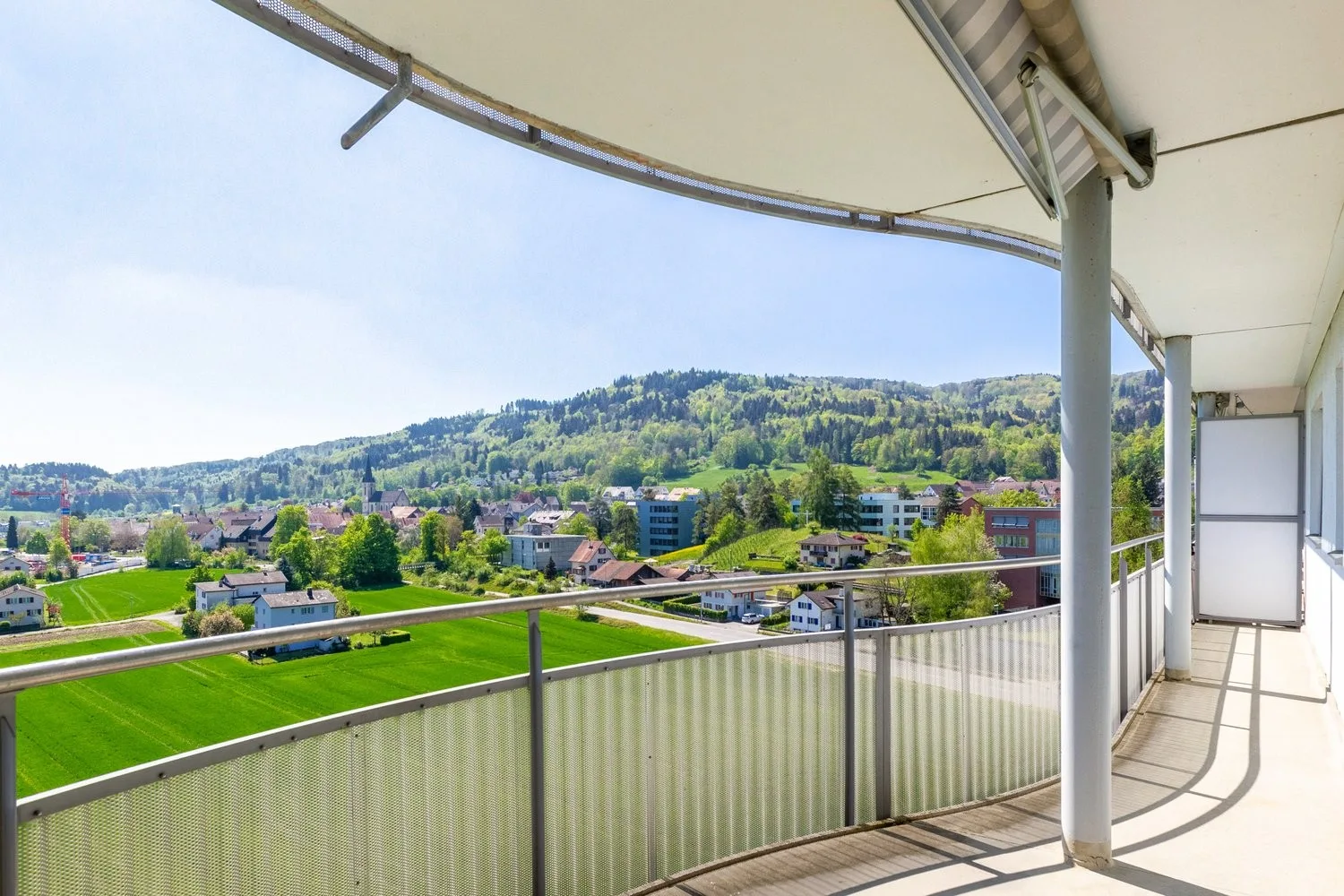 Geniessen Sie den tollen Ausblick